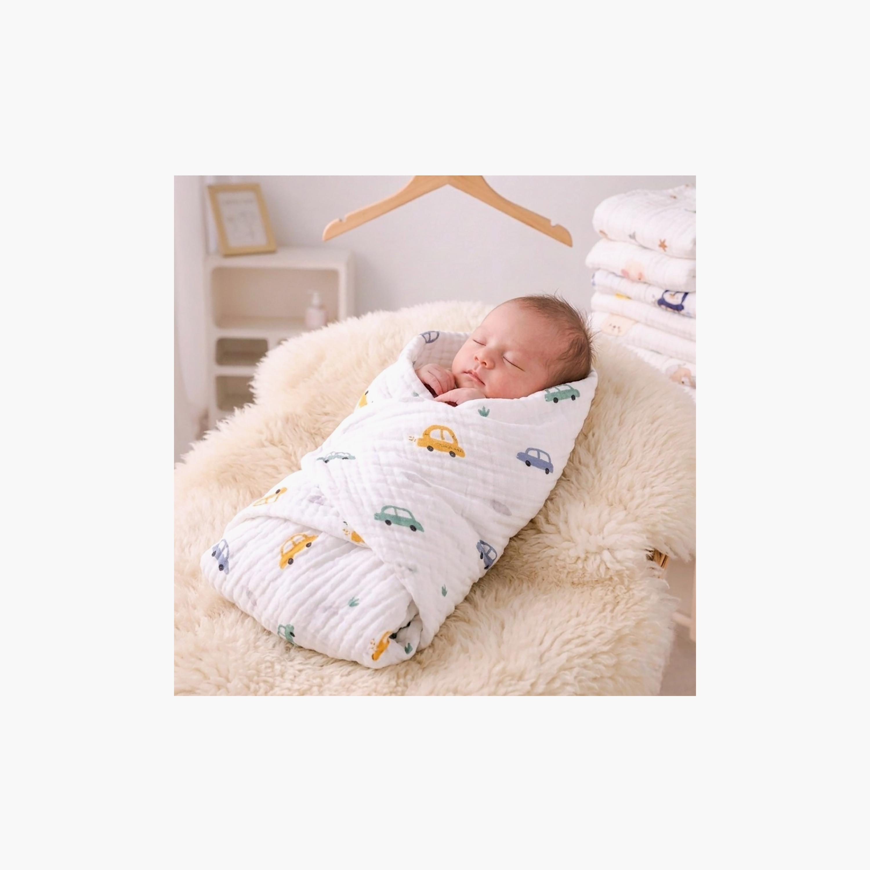 طقم أقمشة قماط فائقة النعومة موديل ليتل ترافيلر قطعتين من كيندر فالي-baby-nursery-blanketsandswaddles-receivingblankets-image-7