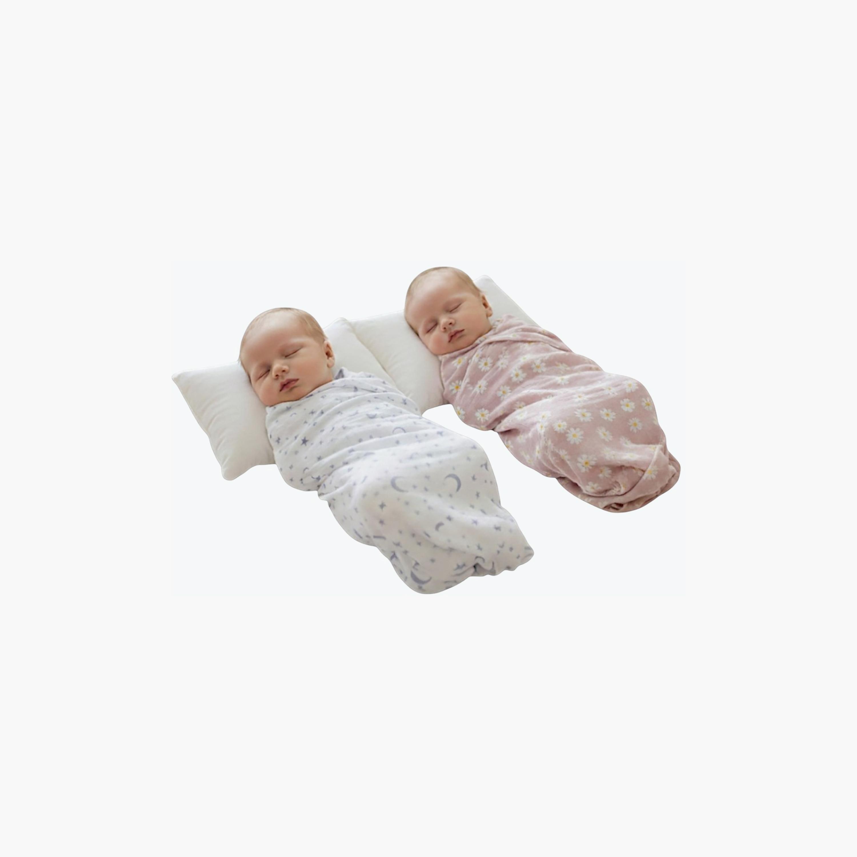 طقم أقمشة قماط فائقة النعومة موديل بلاك ديزي قطعتين من كيندر فالي-baby-nursery-blanketsandswaddles-receivingblankets-image-9