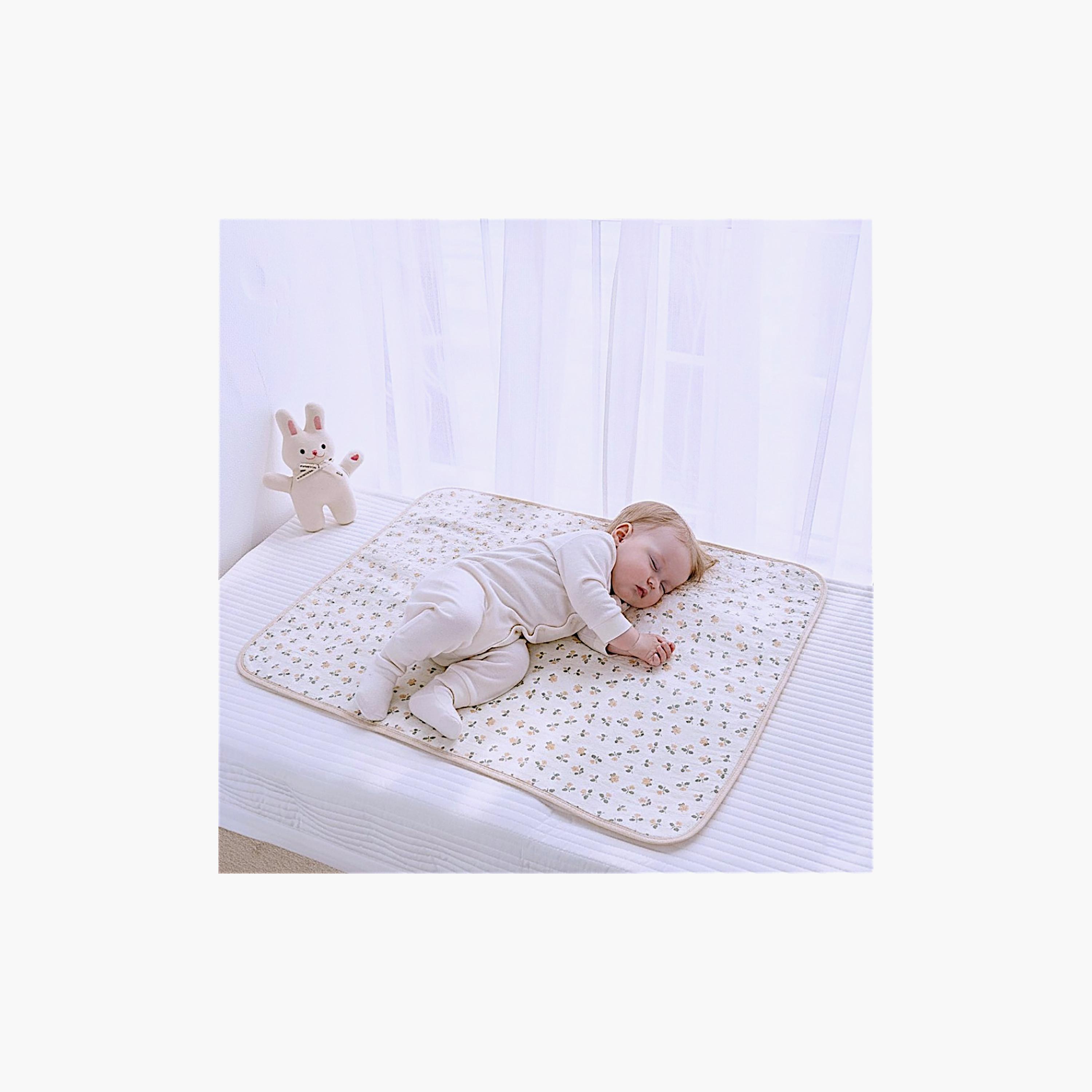 بطانية أطفال ناعمة موديل جاردن من كيندر فالي-baby-nursery-blanketsandswaddles-blanketsandquilts-image-2