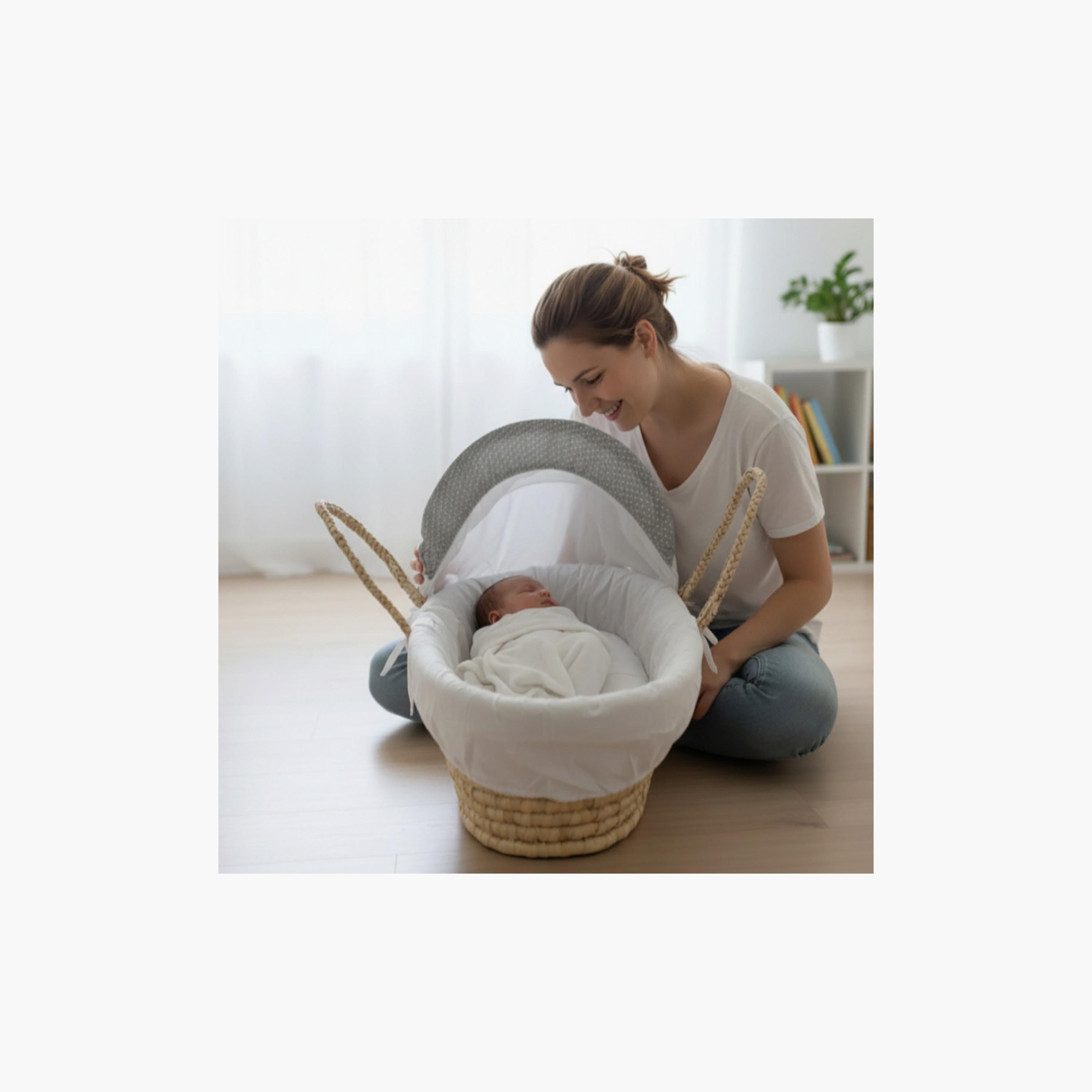Kinder Valley Cloud Night Sky Moses Basket with Canopy-baby-nursery-furniture-mosesbaskets-image-3