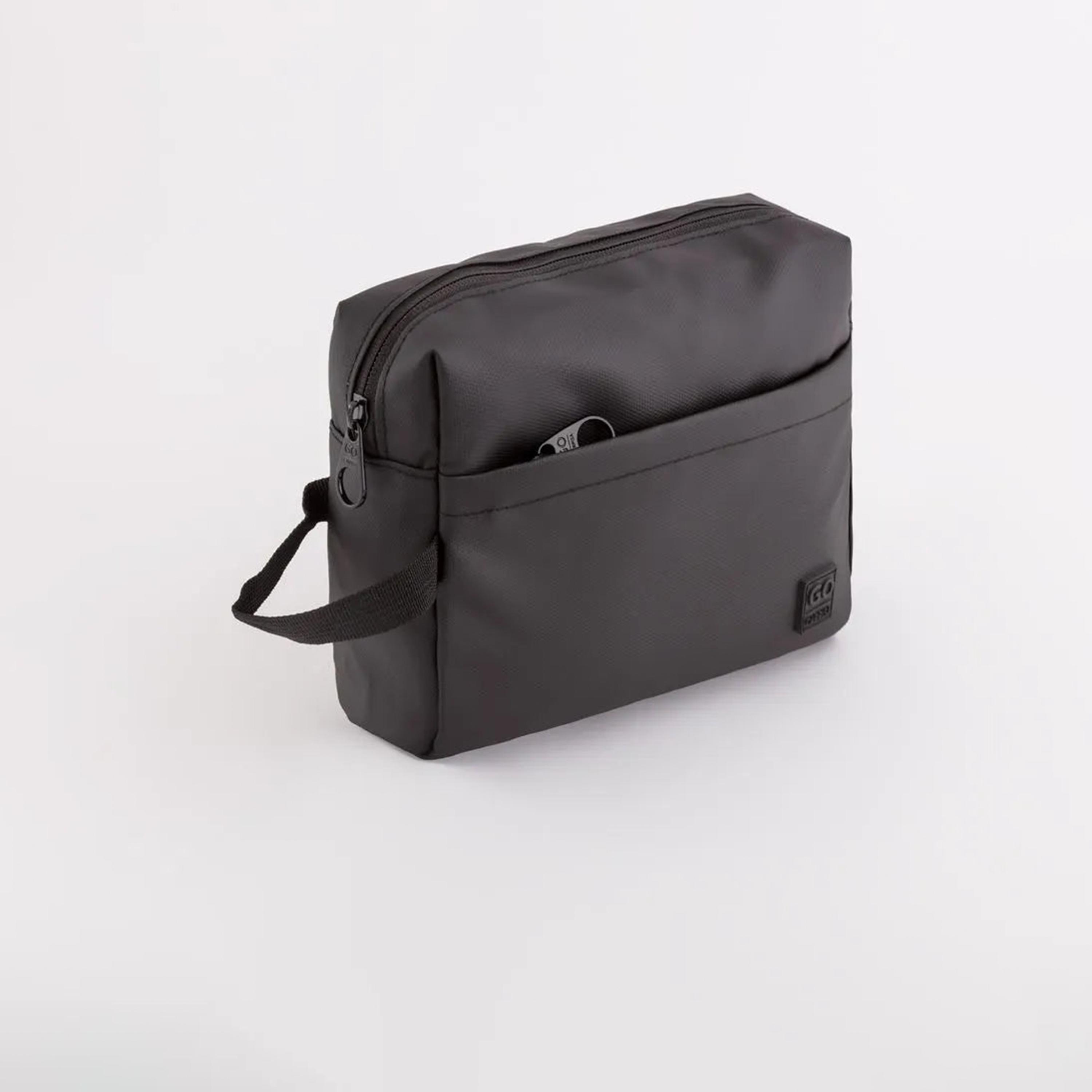 Carpisa Unisex Akinori Go Toiletry Bag-women-bagsandwallets-handbags-image-1