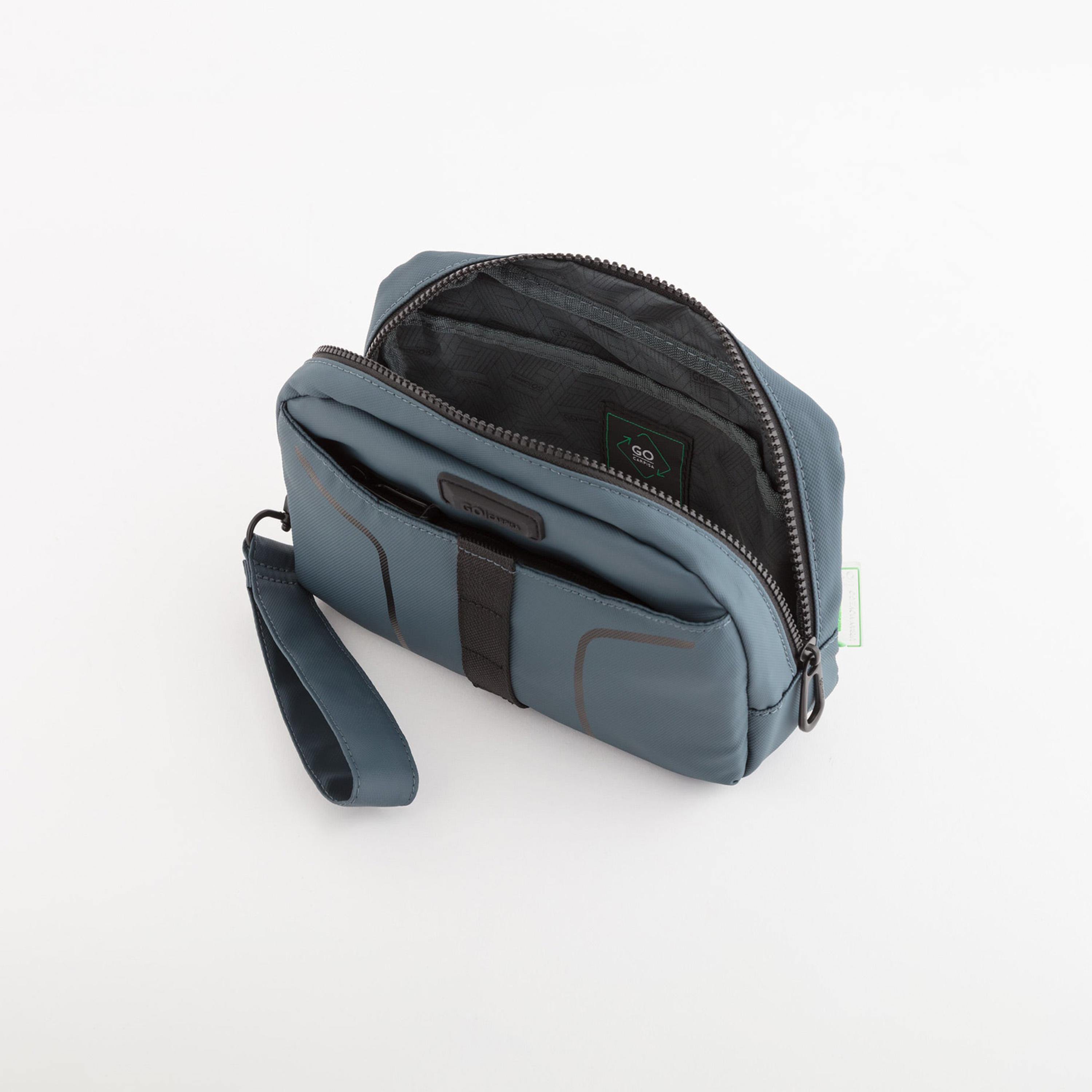 Carpisa Urban Move Go Plain Wristlet Pouch with Zipper | 23 X 14.5 X 6 CM-men-bags-image-4