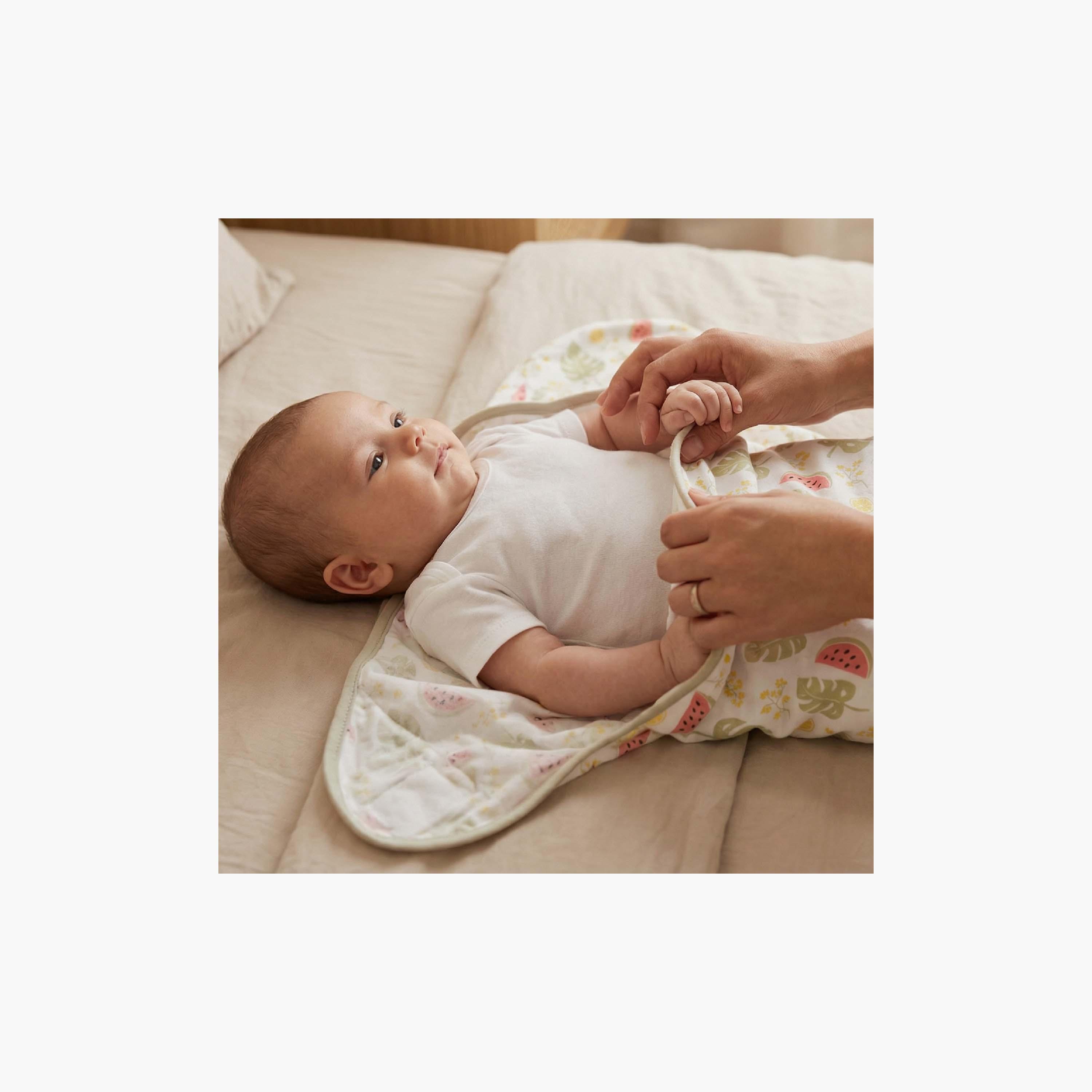Moon Organic Breathable Swaddle Wrap - Melon-baby-nursery-blanketsandswaddles-swaddlesandsleepingbags-image-2
