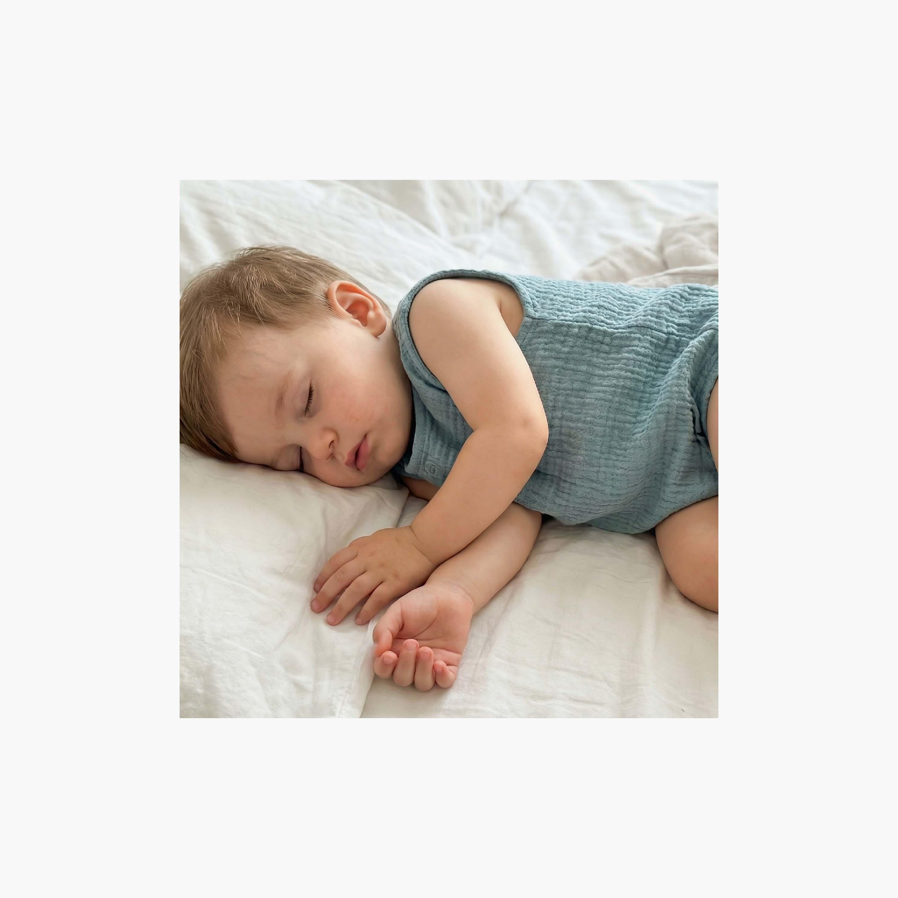 Moon Organic Crinkle Sleeveless Muslin Onesie-boys-clothing-rompersanddungarees-image-2
