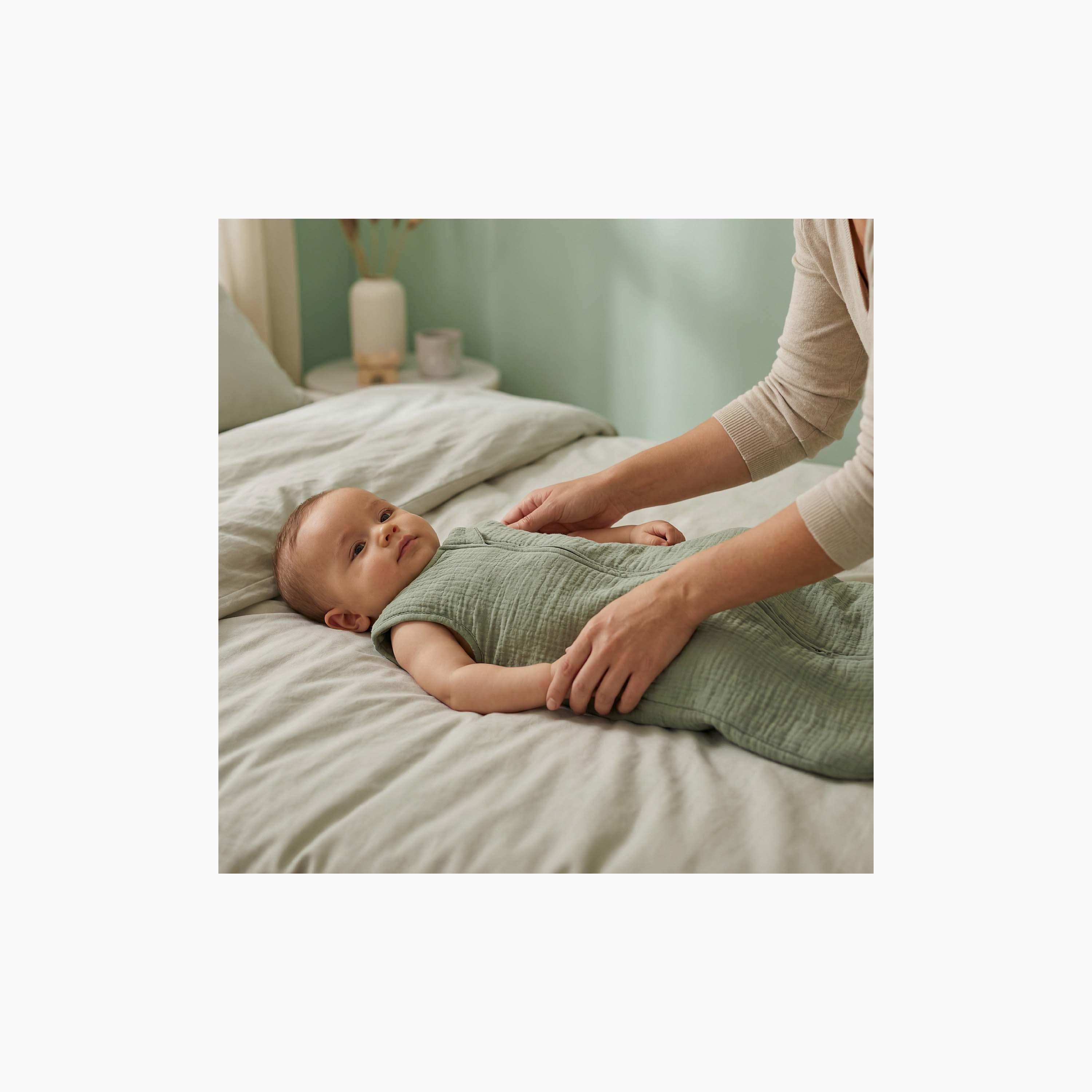 Moon Organic Crinkle Muslin Sleeveless Sleep Sack - 2.5 Tog - Green-baby-nursery-blanketsandswaddles-swaddlesandsleepingbags-image-3