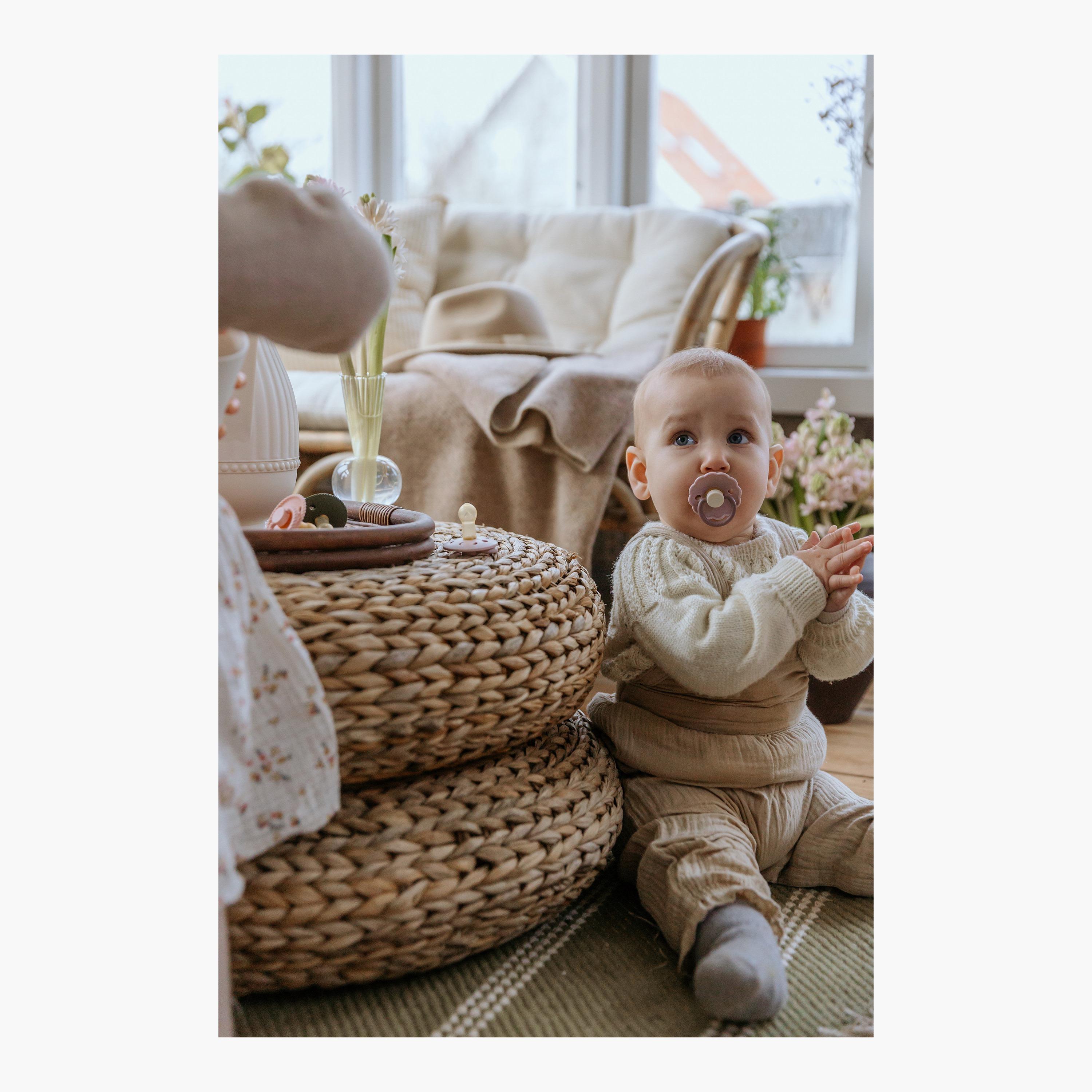 لهاية فريج ديزي سيليكون - مقاس 1-baby-feeding-pacifiers-image-6