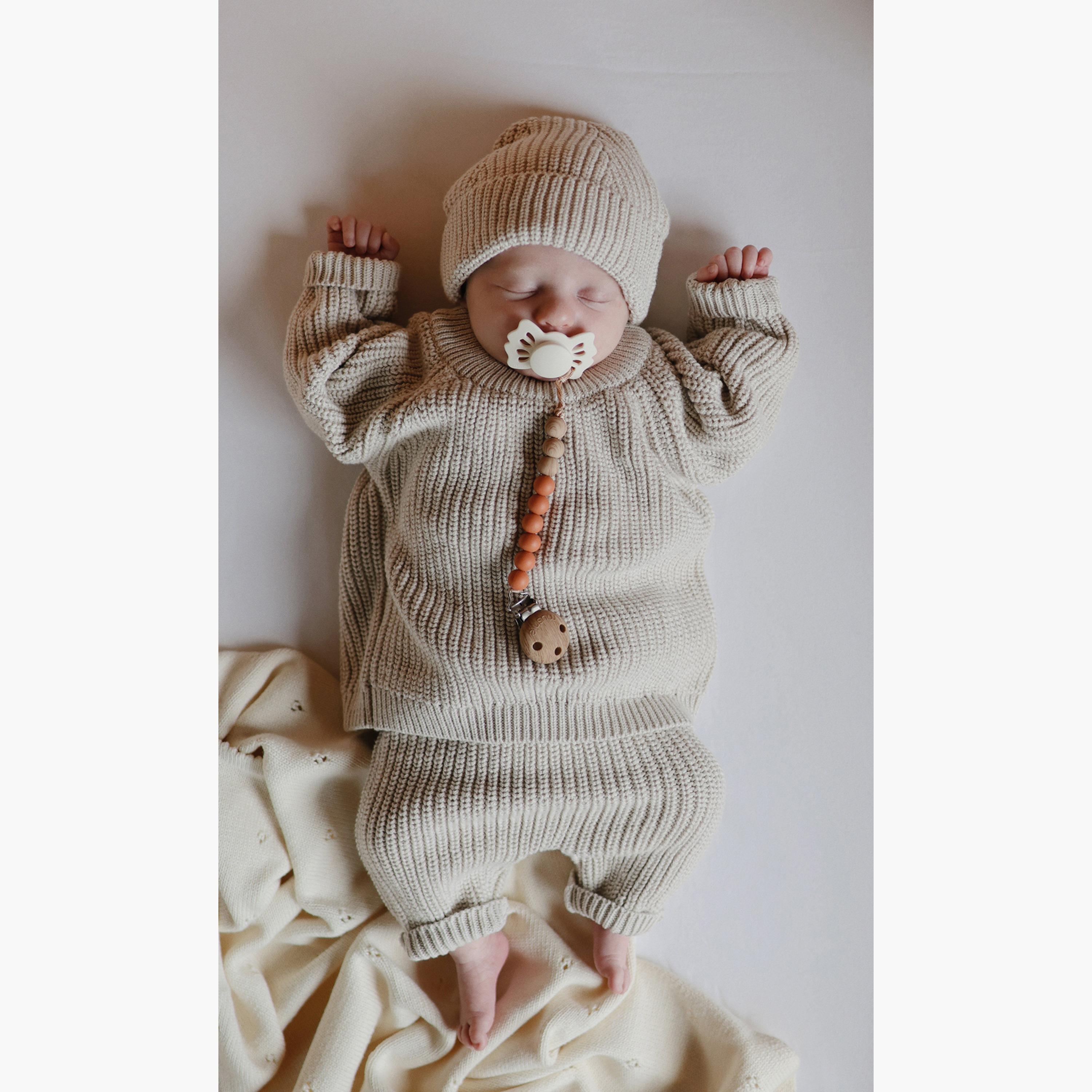 لهاية فريج لوكي سيليكون متماثلة - مقاس 2-baby-feeding-pacifiers-image-4