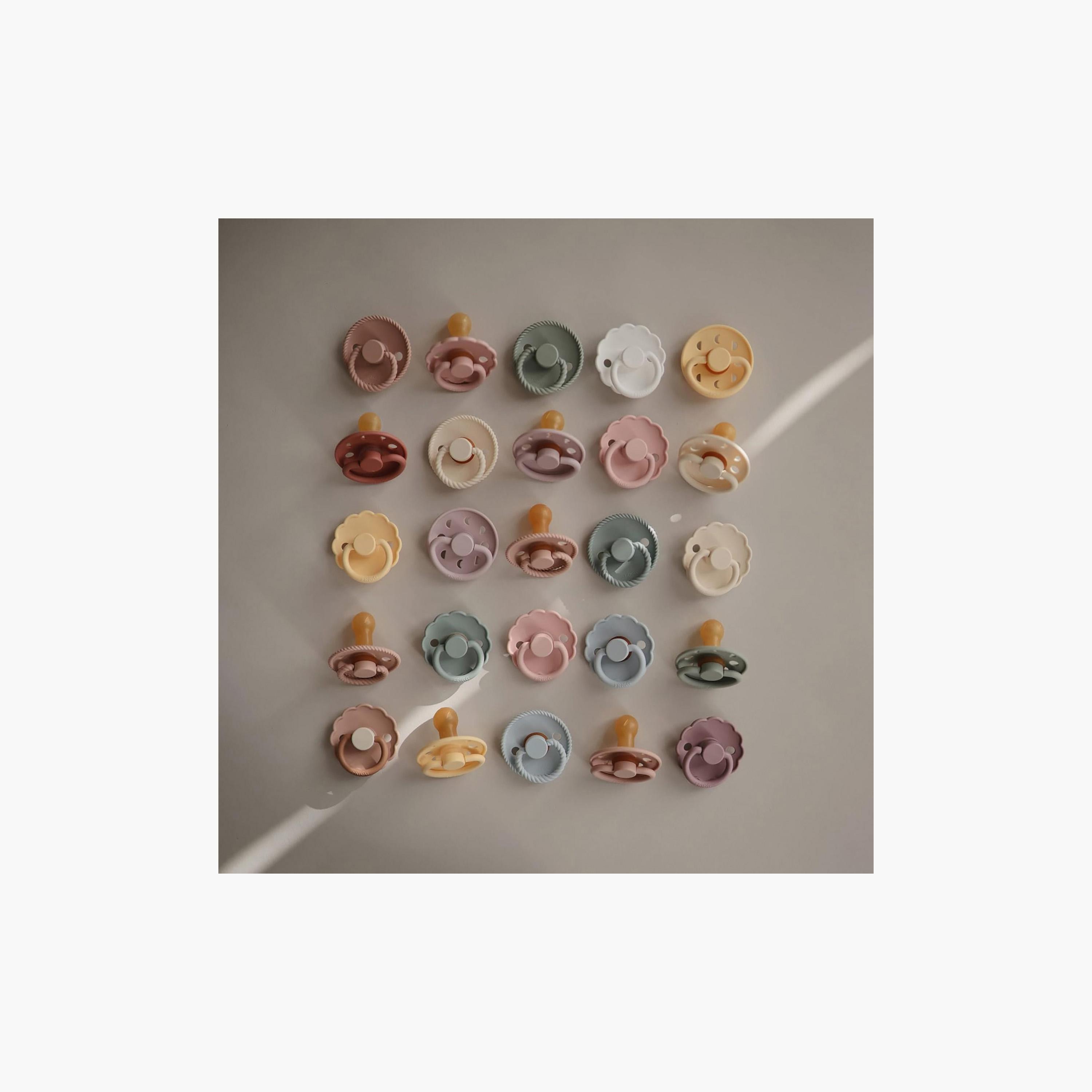 FRIGG 2-Piece Daisy Latex Pacifier - Size 2-baby-feeding-pacifiers-image-8