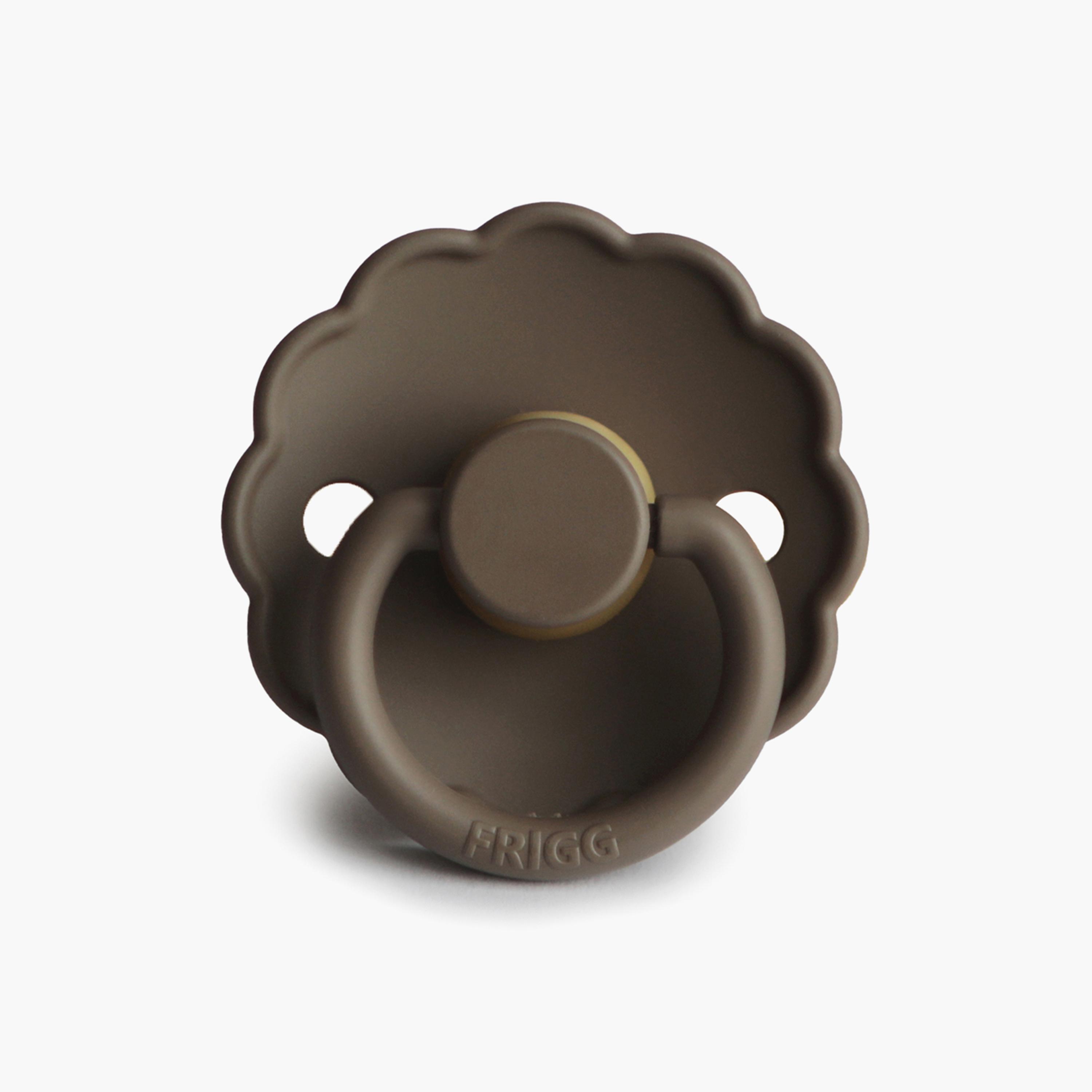 Frigg 2-Piece Daisy Latex Baby Pacifier - Croissant Night & Portobello - Size 2-baby-feeding-pacifiers-image-5