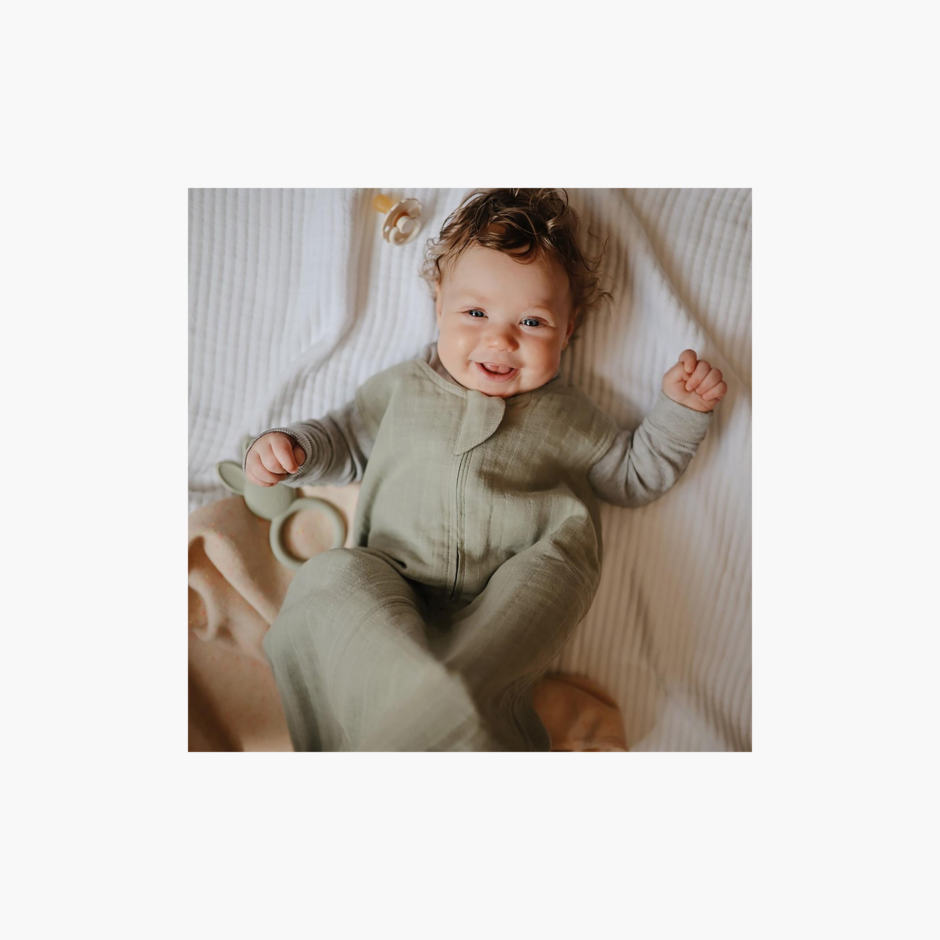 Mushie Comfortable Muslin Sleep Bag-baby-nursery-blanketsandswaddles-swaddlesandsleepingbags-image-2