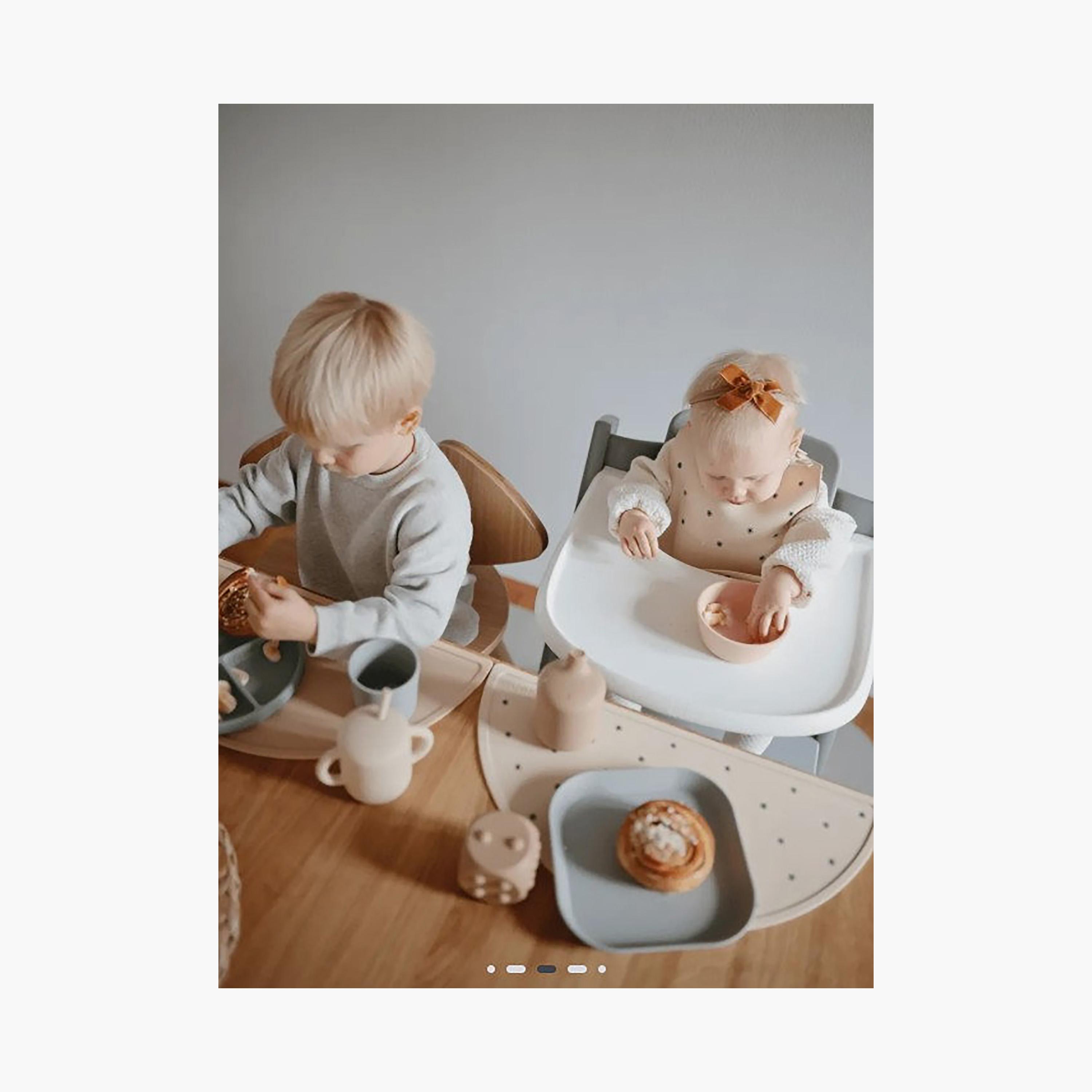 مريلة سيليكون موشي بطبعة الزهور-baby-feeding-bibs-image-4