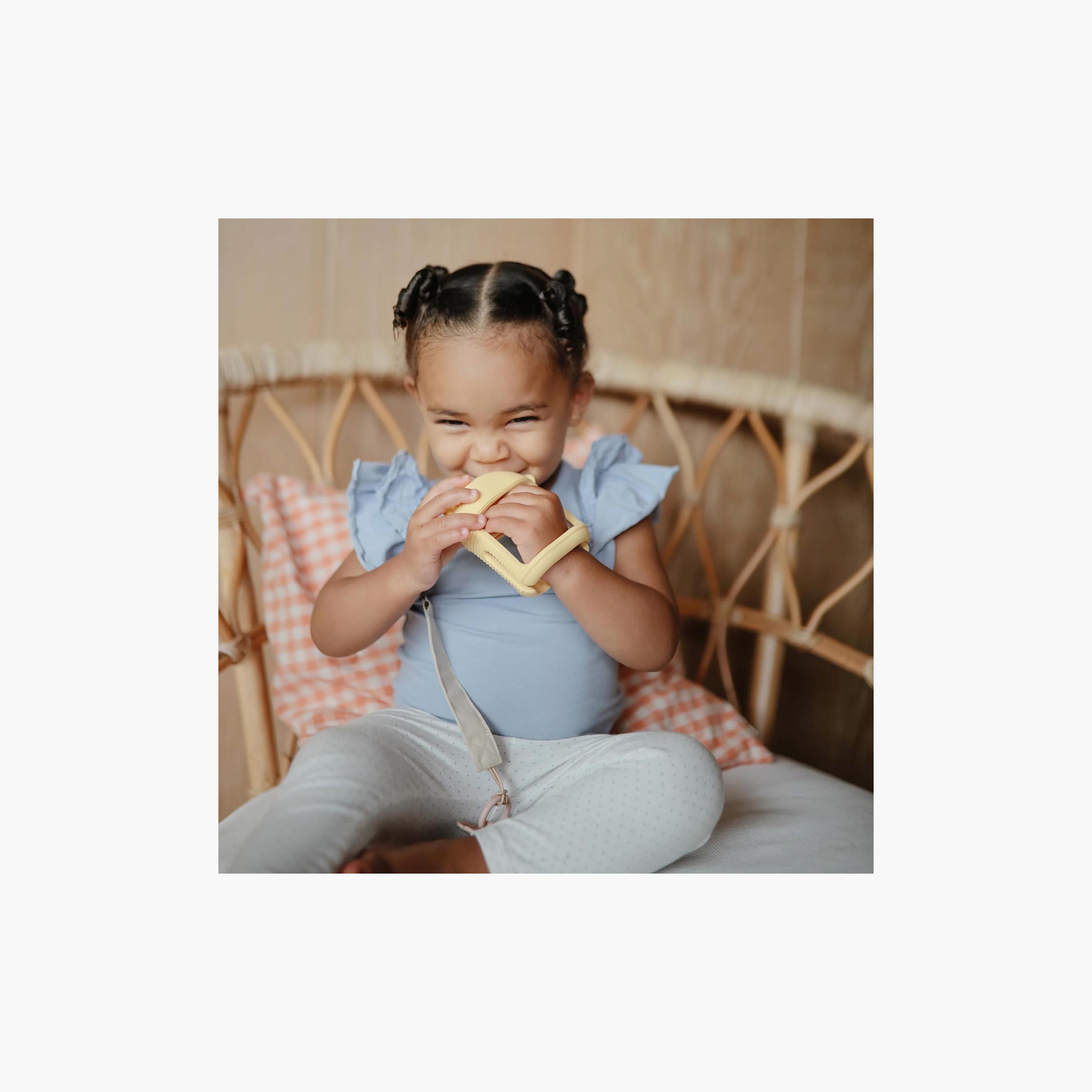 Mushie No-Drop Sun Teether Toy-baby-feeding-teethers-image-3