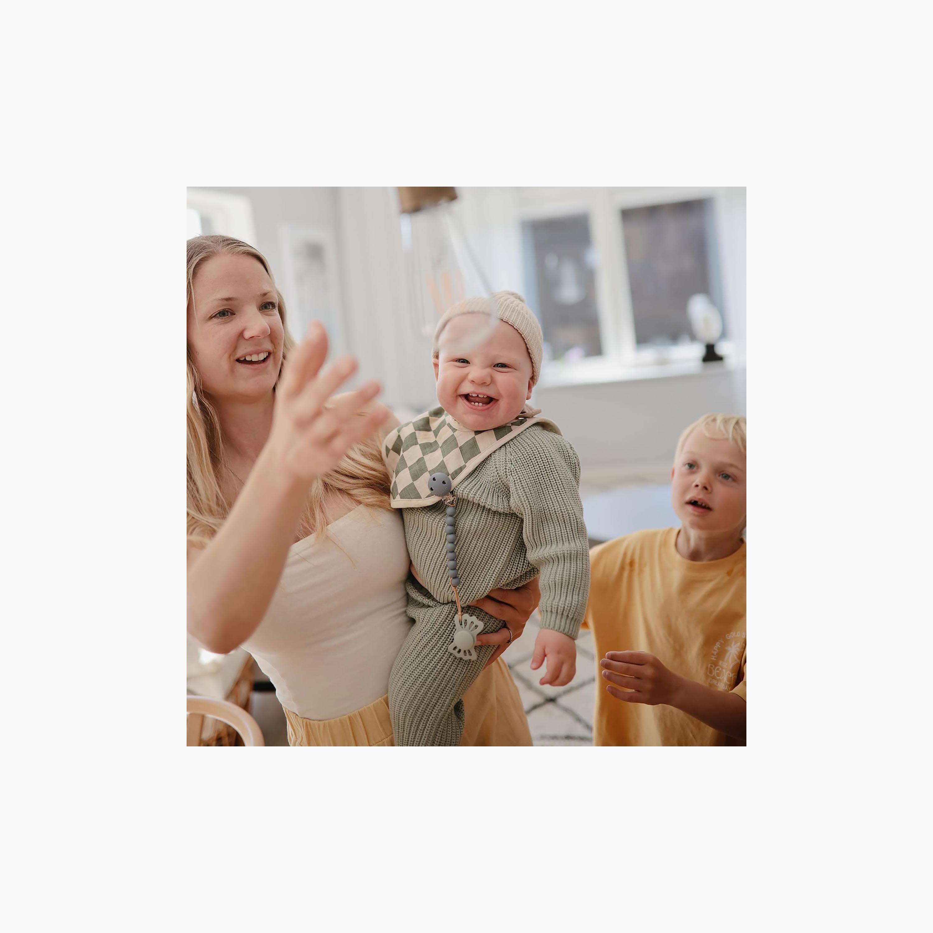 Mushie Silicone Pacifier Clip-baby-feeding-pacifiers-image-4
