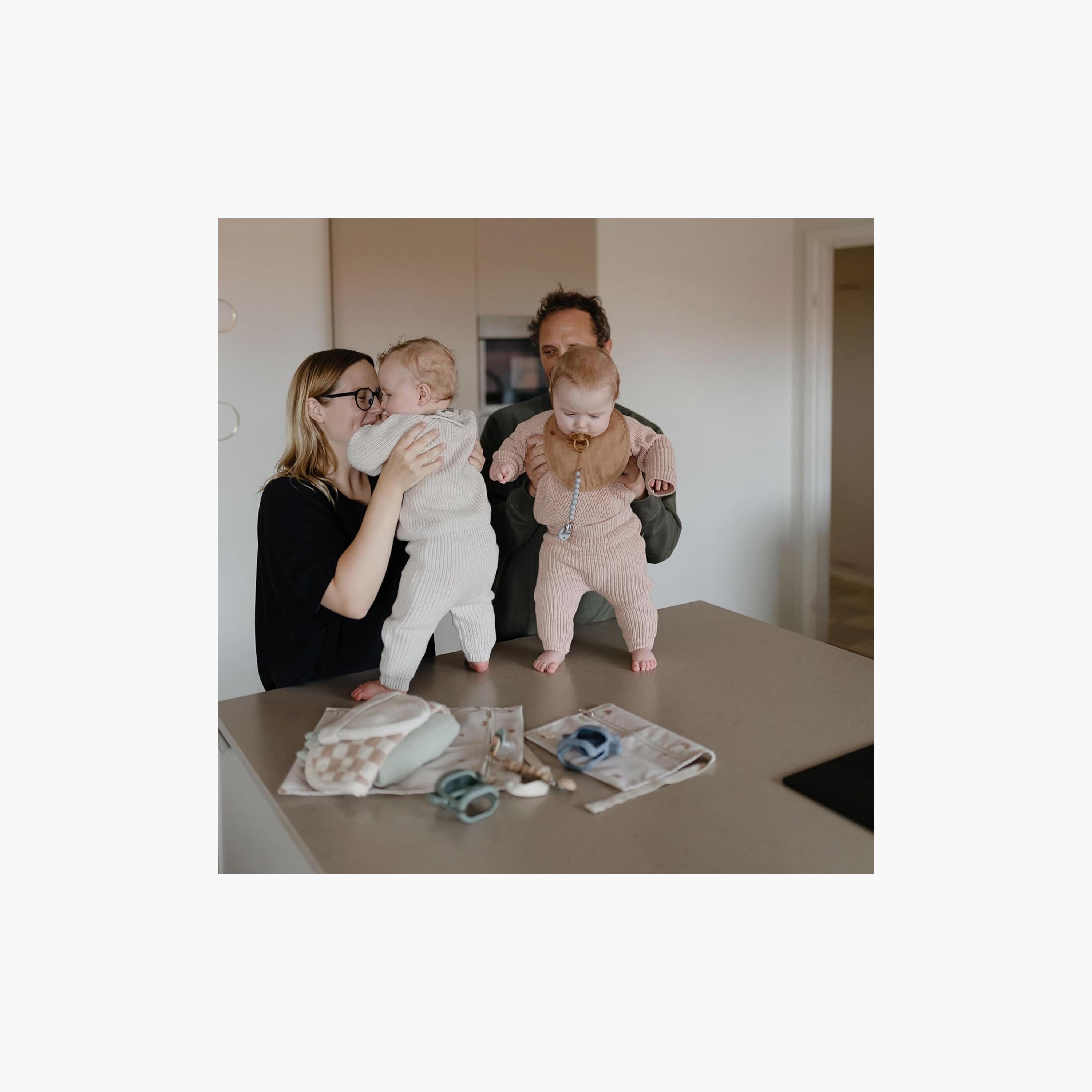 طقم حقائب مبللة مقاومة للماء من موشي قطعتين-baby-diapering-diaperbags-image-6