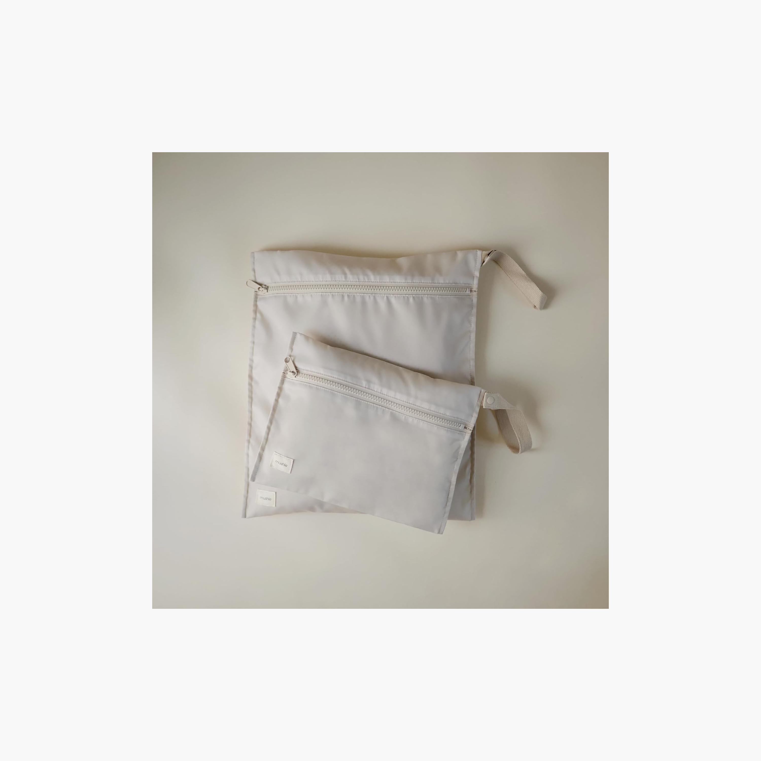Mushie 2-Piece ​​Water Resistant Wet Bag-baby-diapering-diaperbags-image-2