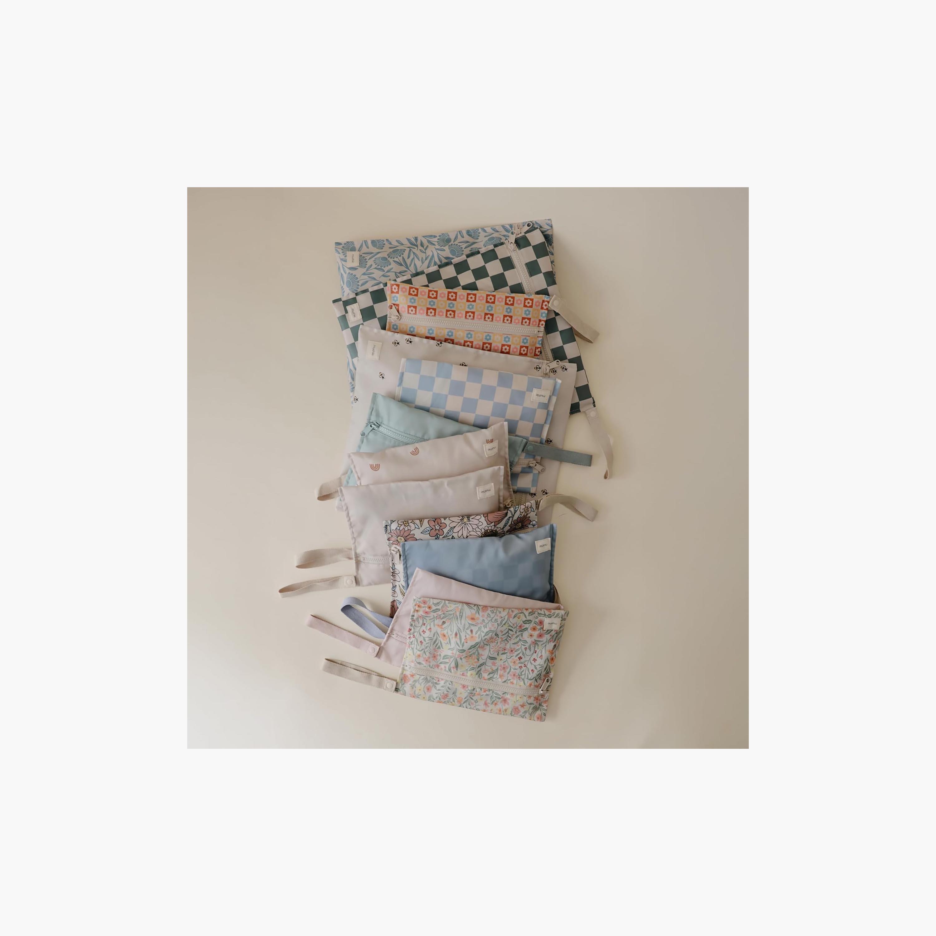 طقم حقائب مبللة مقاومة للماء من موشي قطعتين-baby-diapering-diaperbags-image-4