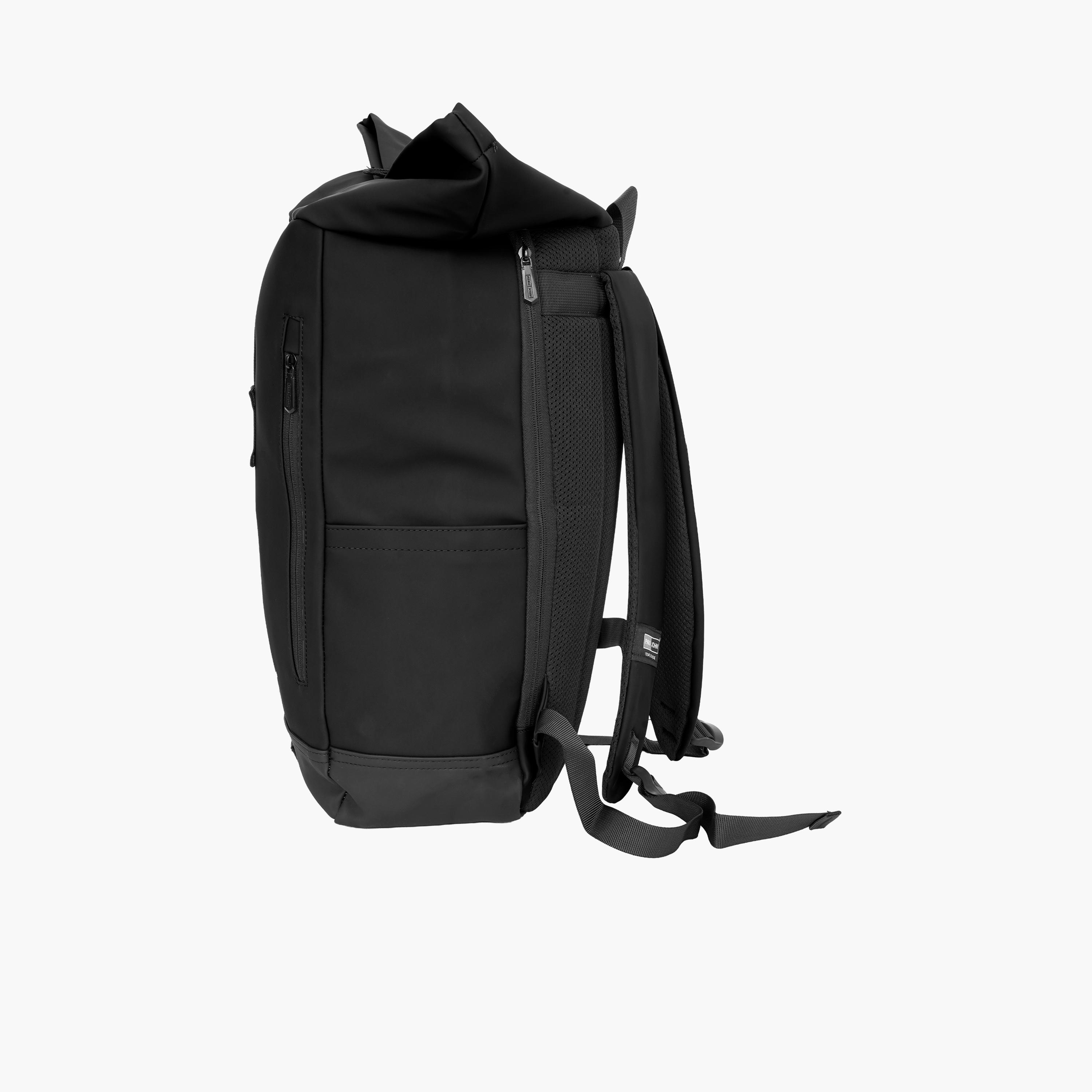 Para John 24 L | 17 Inches Backpack, Polyester, Adjustable Straps | PJBP6747-travel-luggagesandbags-backpacks-image-3
