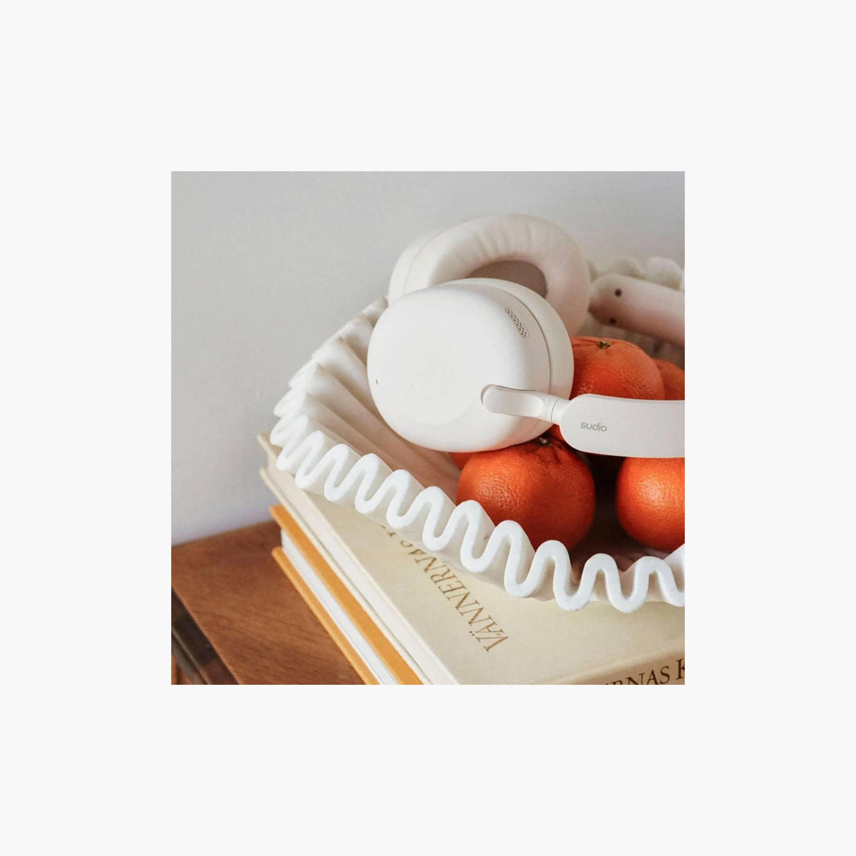 سماعات رأس فوق الأذن مع ميزة (ANC) أبيض K2 من سوديو | K2WHT-electronics-headphonesandearphones-image-5