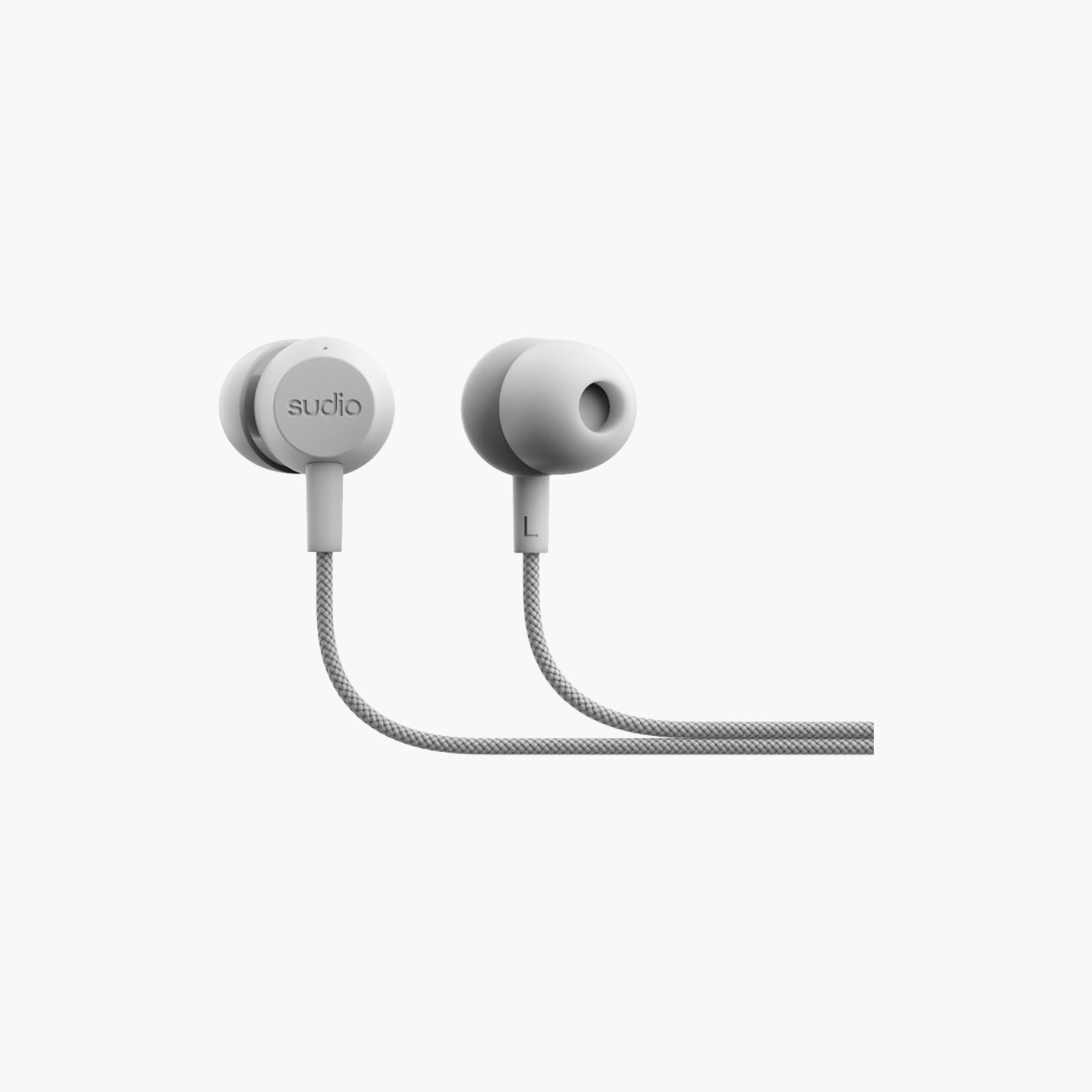 سماعات أذن سلكية V3 بفيشة تايب سي ومقاومة للماء IPX4 من سوديو | V3-electronics-headphonesandearphones-image-1