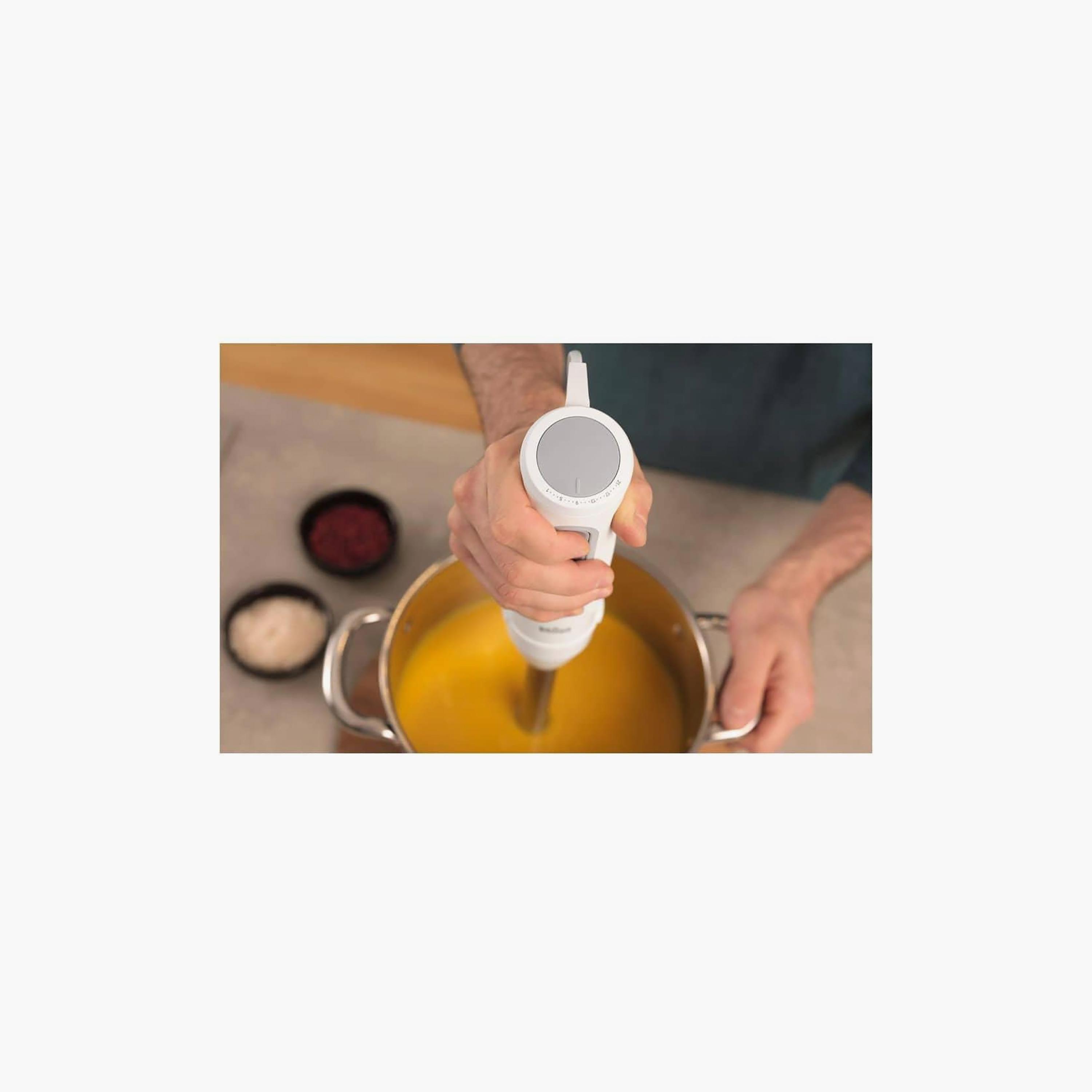 خلاط يدوي براون 1000 واط لون ابيض | MQ50236MWH-household-appliances-kitchenappliances-blendersmixersandgrinders-image-2