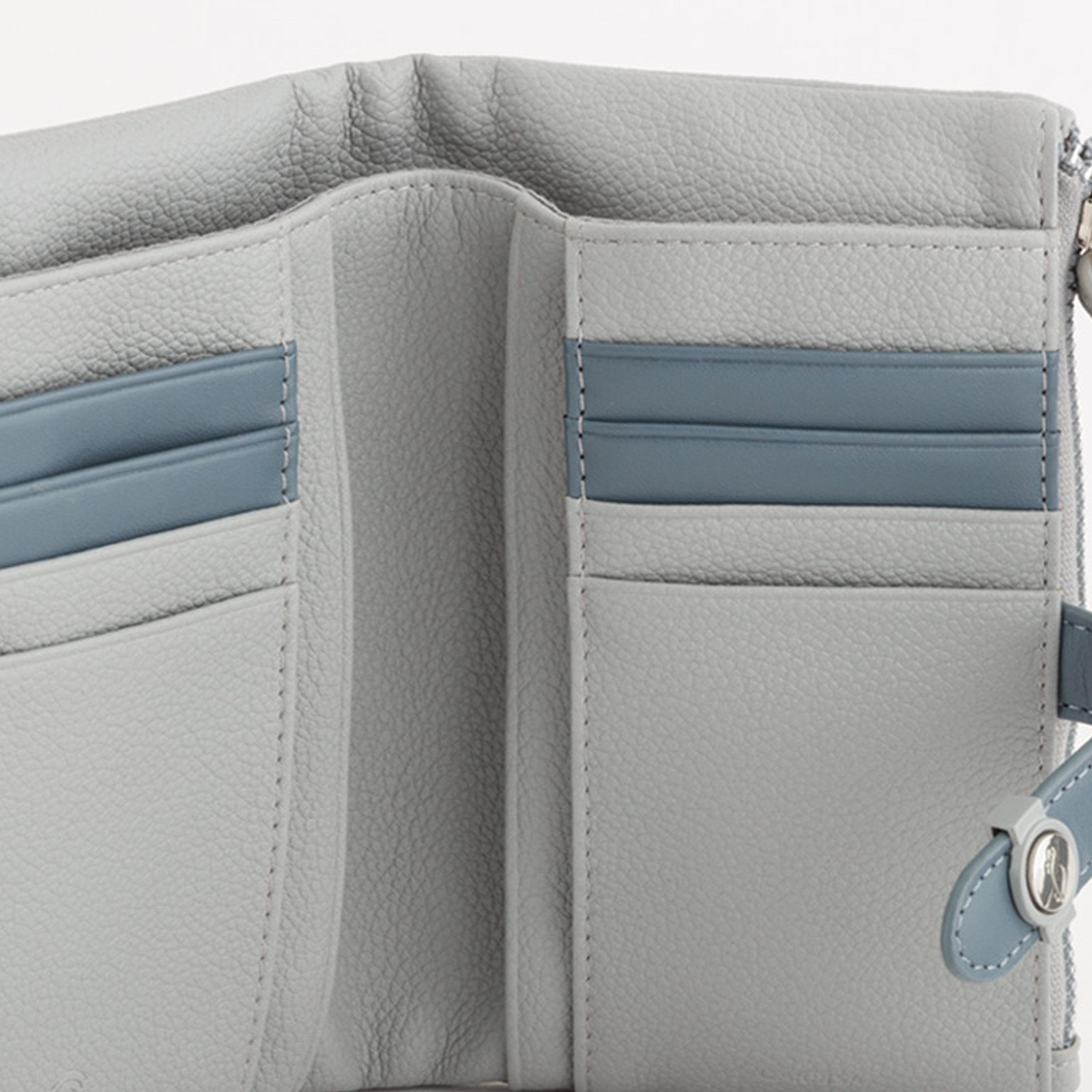 Carpisa Azalea V1 Textured Wallet with Zipper closure | 16 X 2 X 10 CM-women-bagsandwallets-wallets-image-3