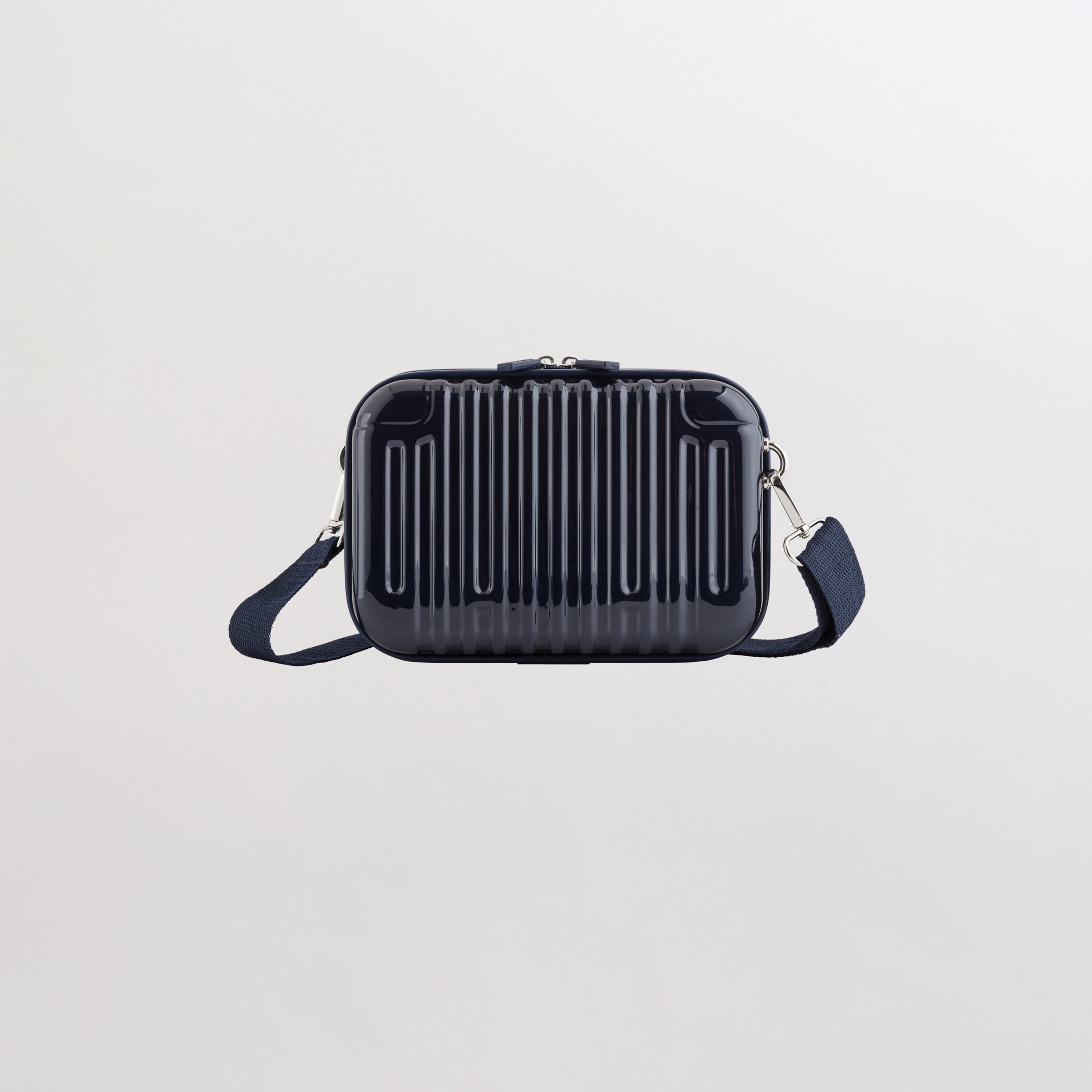 Carpisa Bumper Go Textured Toiletry Bag with Zipper closure and Detachable Strap | ANC3010594541001-household-storage-cosmeticorganizing-makeuporganizersandsets-image-1
