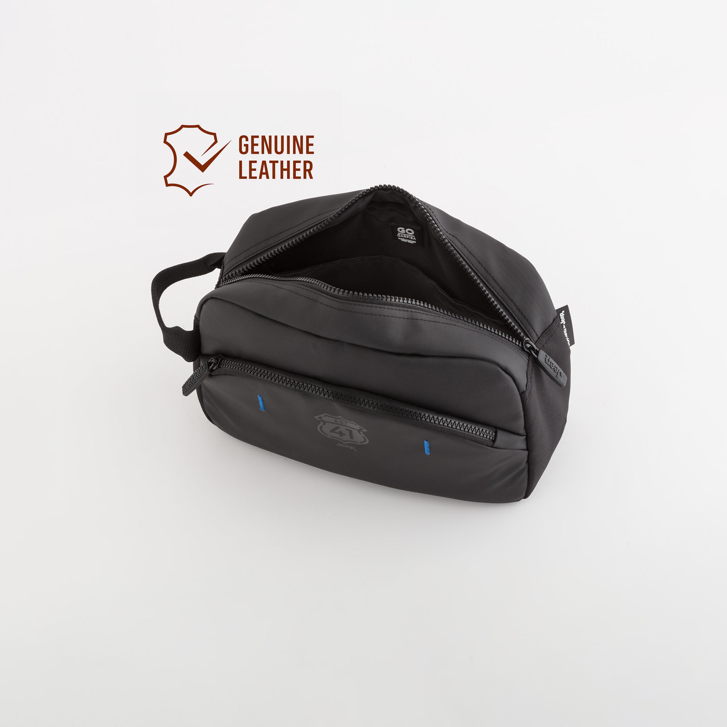 Carpisa Midtown Jeep Solid Toiletry Bag with Zipper closure | ANC8630644500101-household-storage-cosmeticorganizing-makeuporganizersandsets-image-2