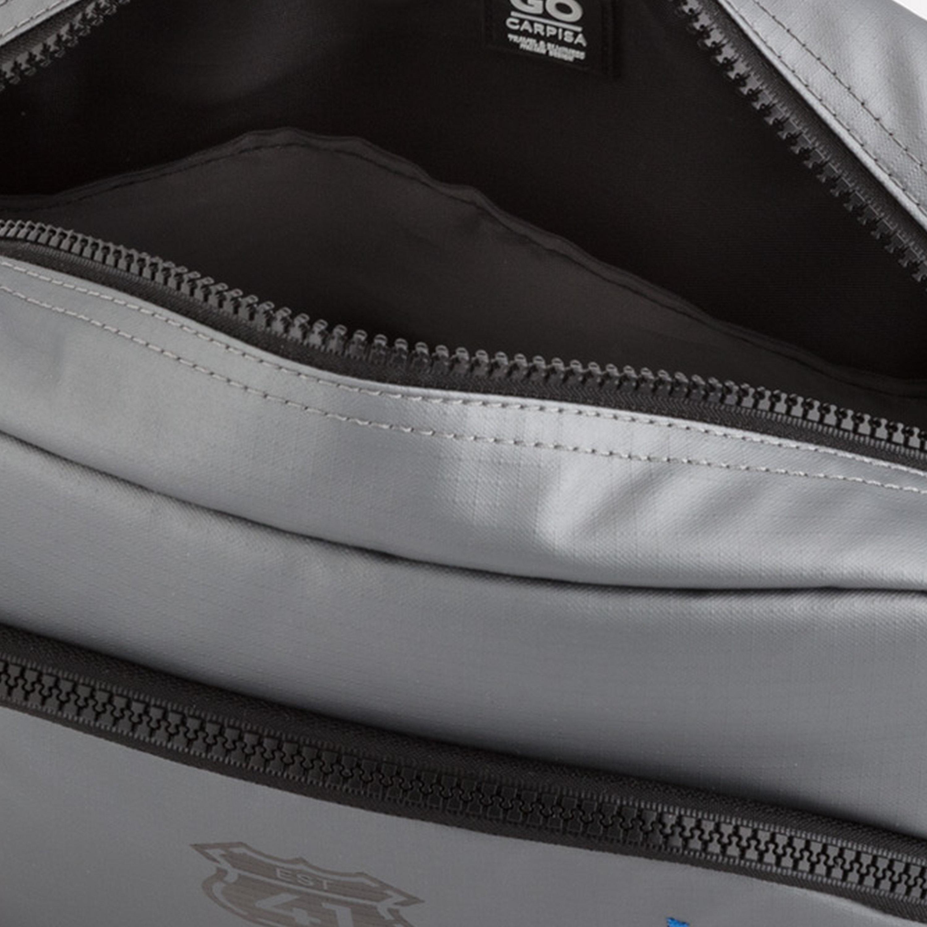 Carpisa Midtown Jeep Solid Toiletry Bag with Zipper closure | ANC8630644509L01-household-storage-cosmeticorganizing-makeuporganizersandsets-image-3