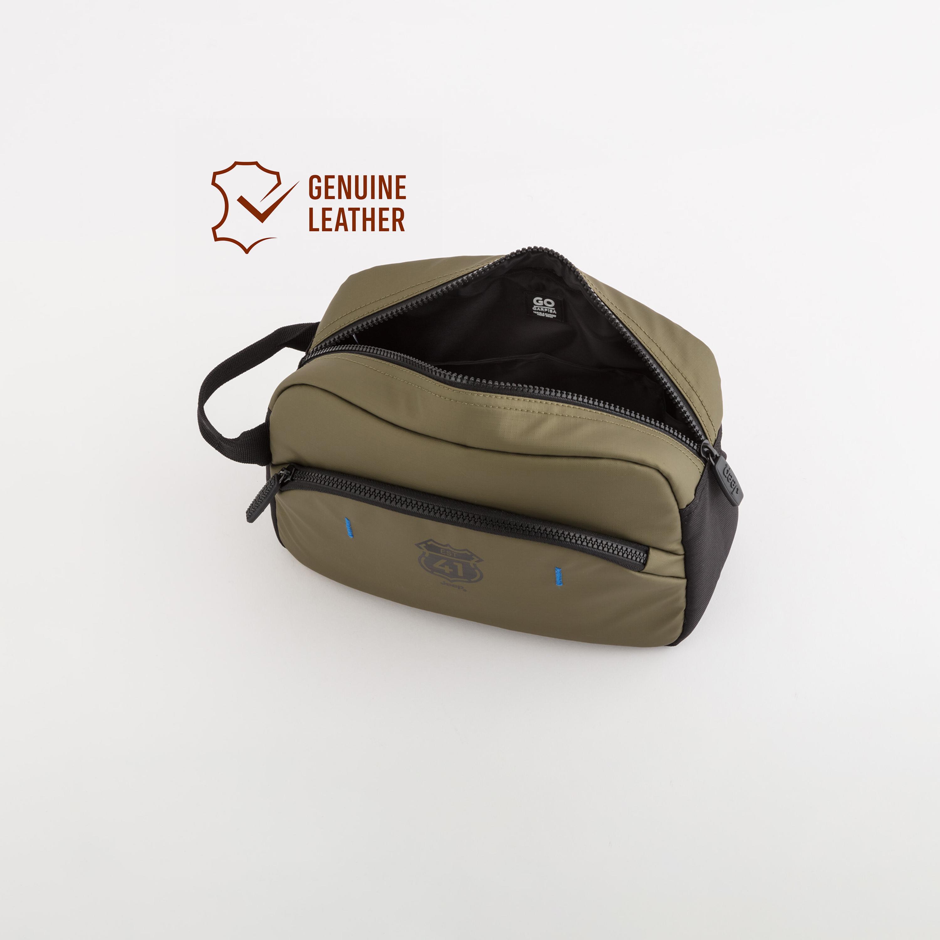 Carpisa Midtown Jeep Solid Toiletry Bag with Zipper closure | ANC8630644530201-household-storage-cosmeticorganizing-makeuporganizersandsets-image-2