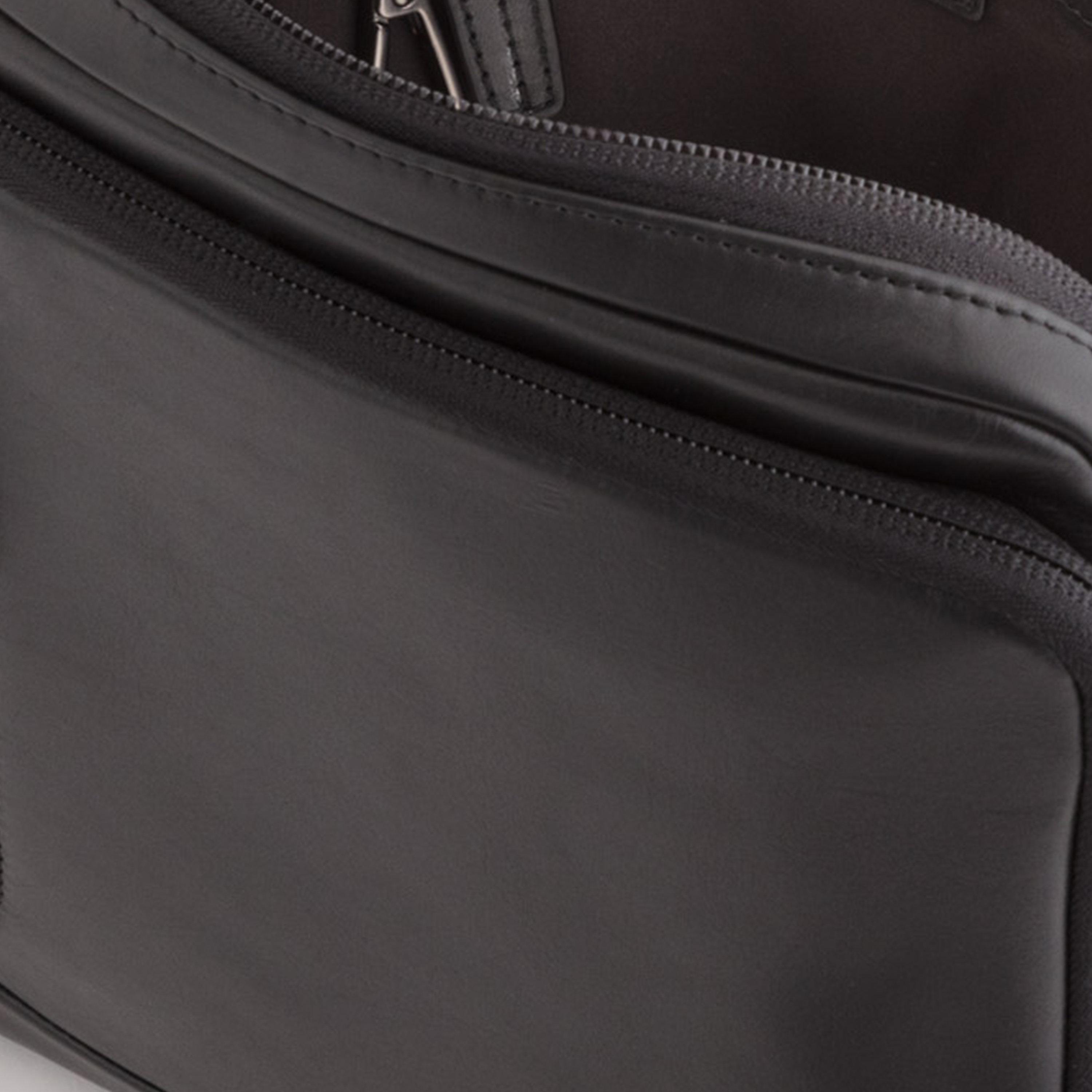 Carpisa Meet Pro Plain Shoulder Bag with Zipper closure and Adjustable Strap | 24 X 6 X 20 CM-men-bags-image-5