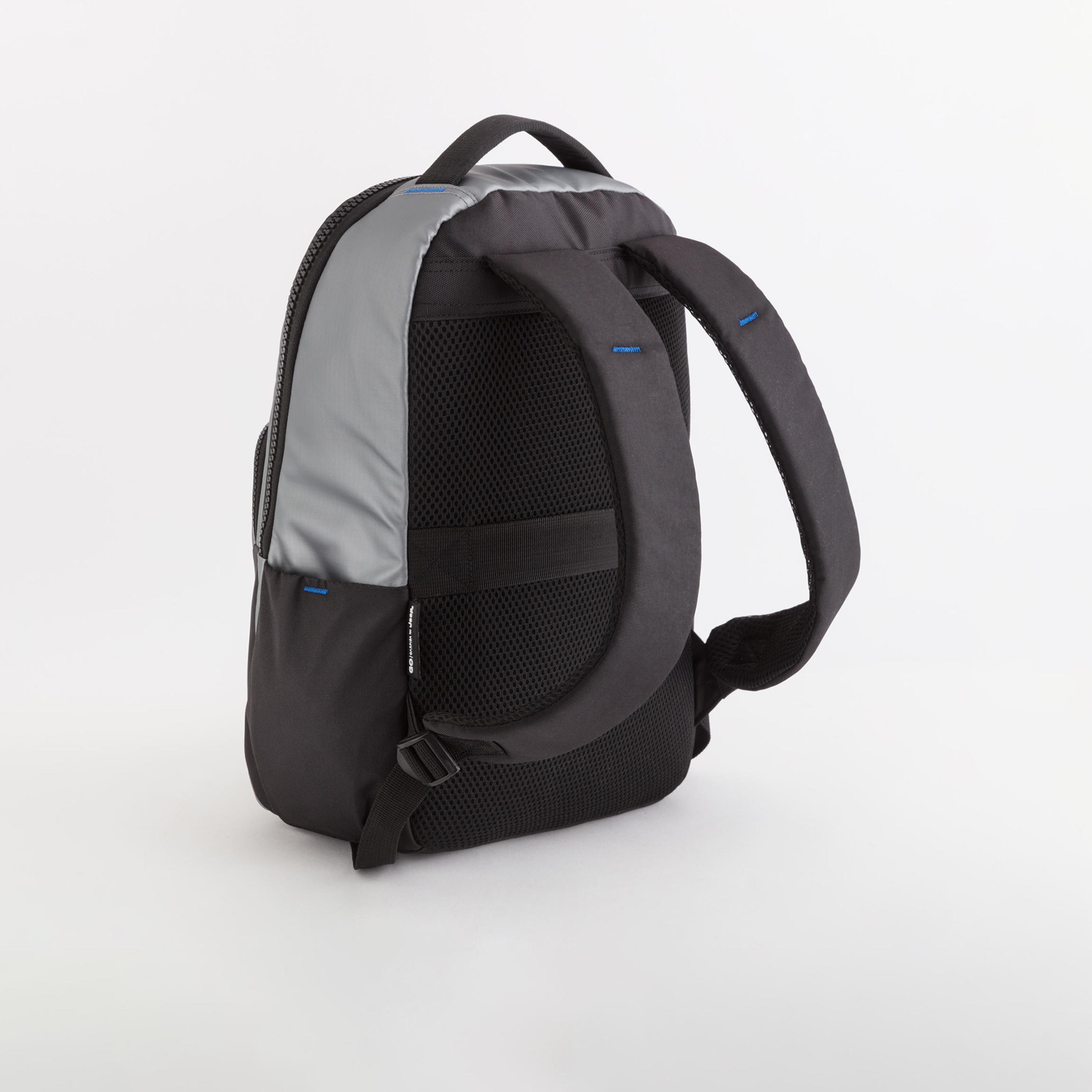 Carpisa | 15 Inches Backpack, Polyester, Adjustable Strap | BSC8630244509L01-travel-luggagesandbags-backpacks-image-4