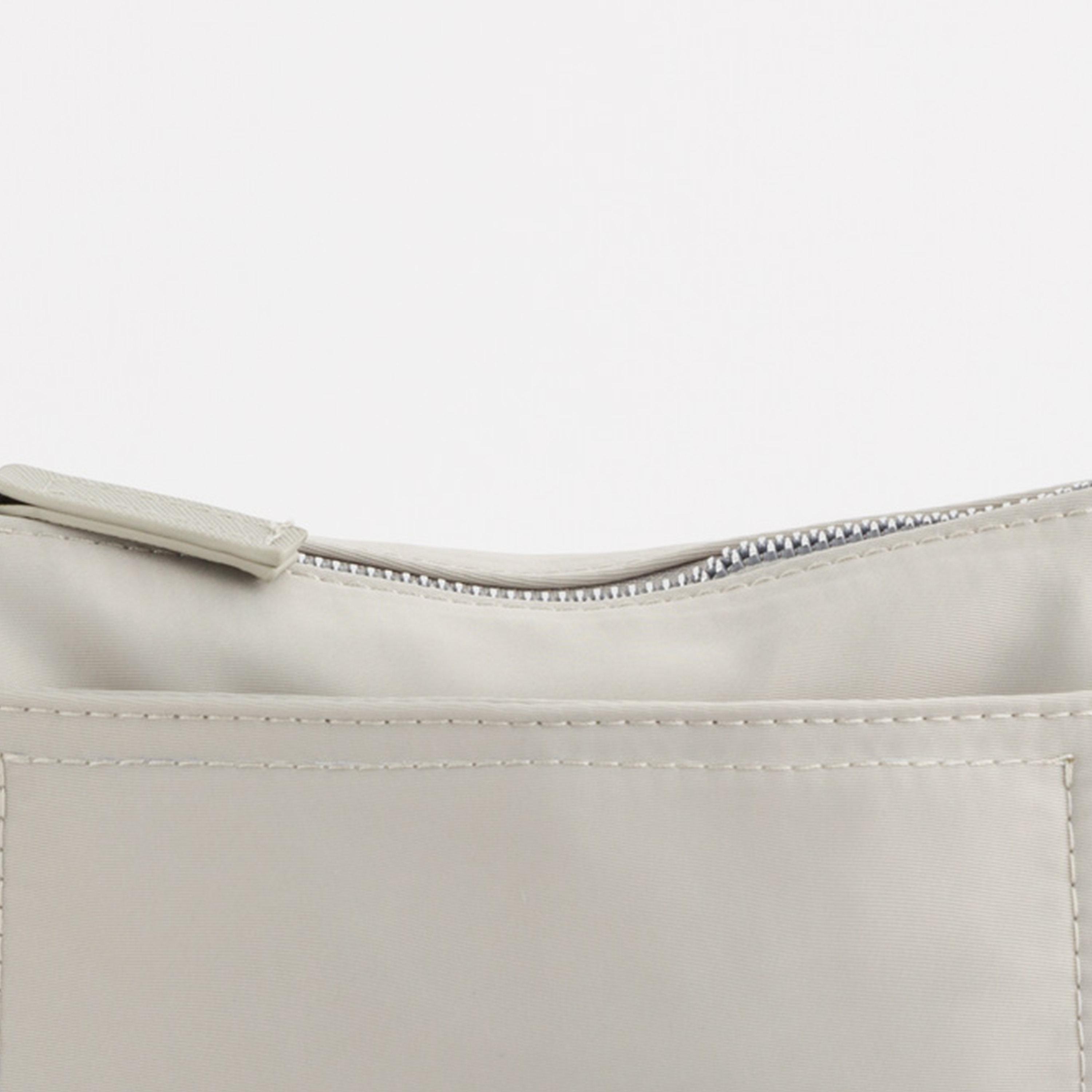 Carpisa Trevis Plain Crossbody Bag with Zipper closure and Adjustable Strap | 21 X 3 X 14 CM-women-bagsandwallets-handbags-image-5