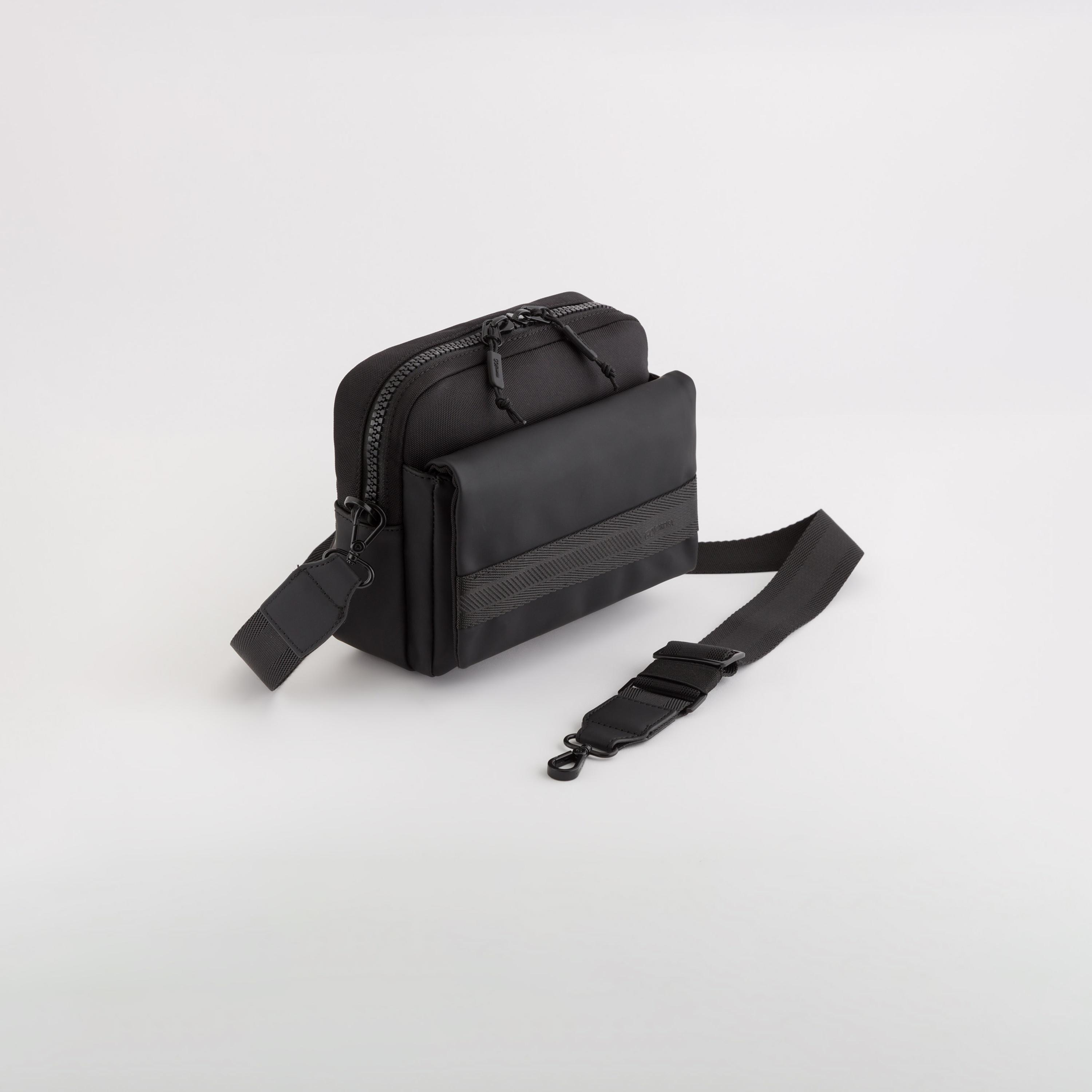 Carpisa Maverick GO Plain Crossbody Bag with Zipper closure and Adjustable Strap | 24 X 8 X 18 CM-men-bags-image-1
