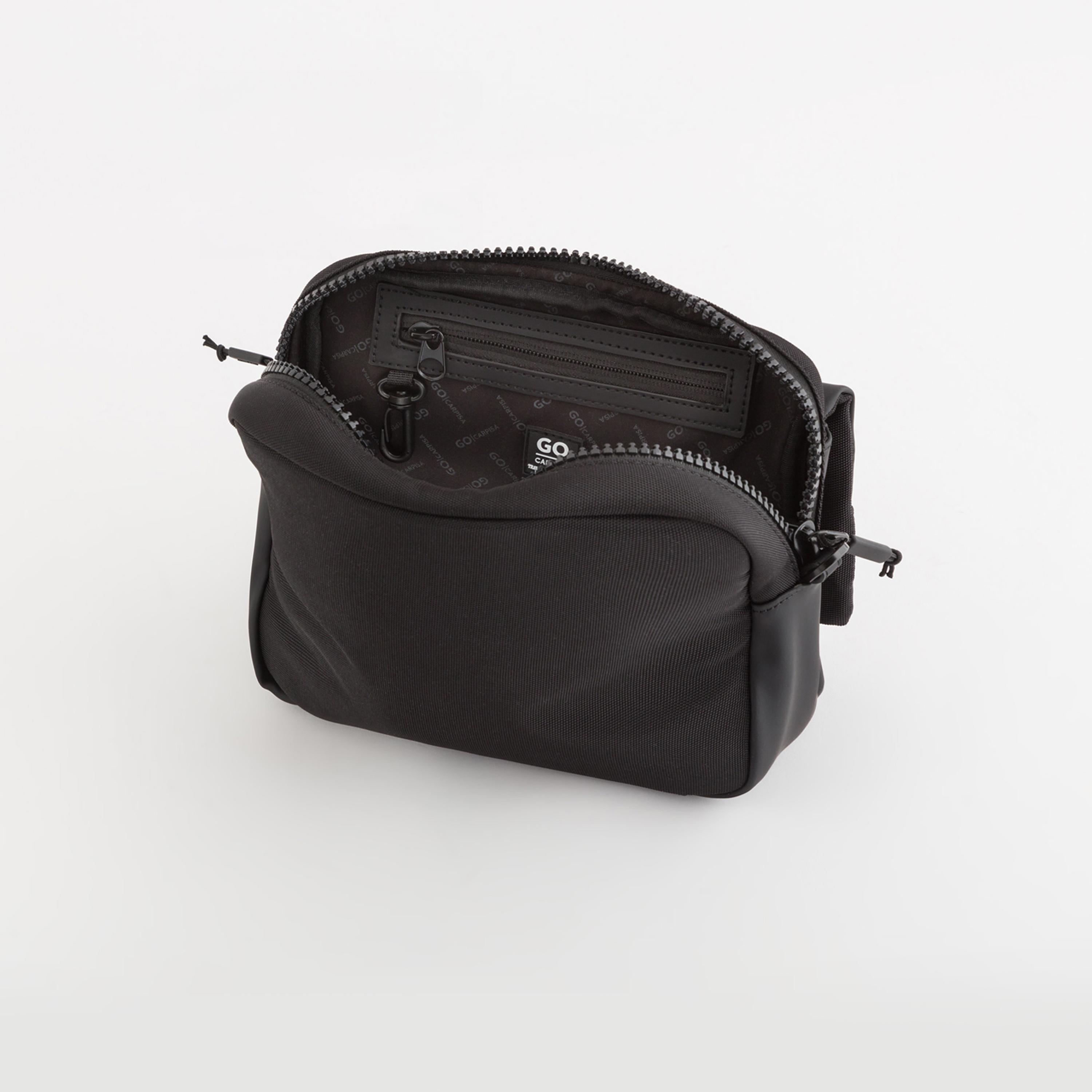 Carpisa Maverick GO Plain Crossbody Bag with Zipper closure and Adjustable Strap | 24 X 8 X 18 CM-men-bags-image-3