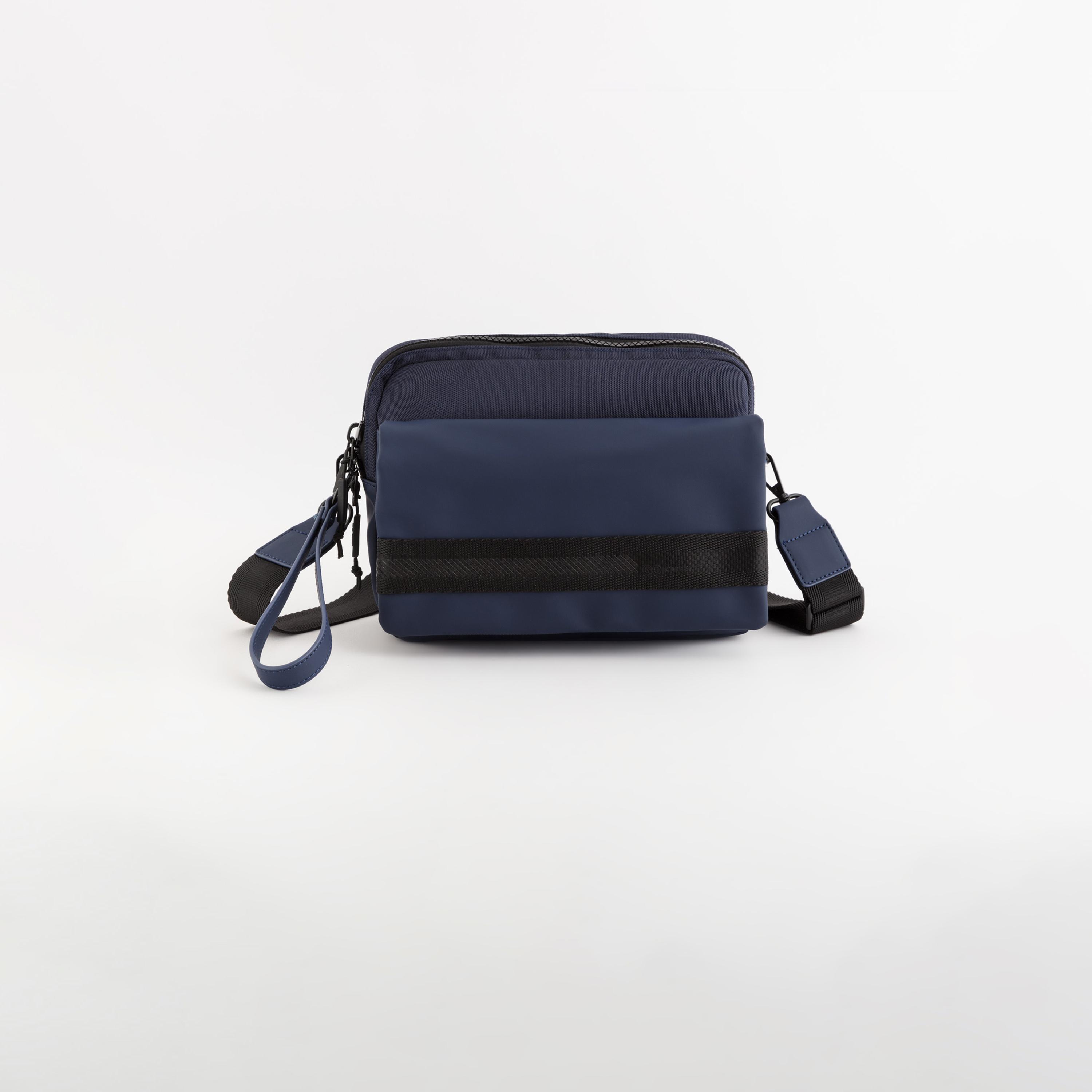 Carpisa Maverick GO Plain Crossbody Bag with Zipper closure and Adjustable Strap | 24 X 8 X 18 CM-men-bags-image-1