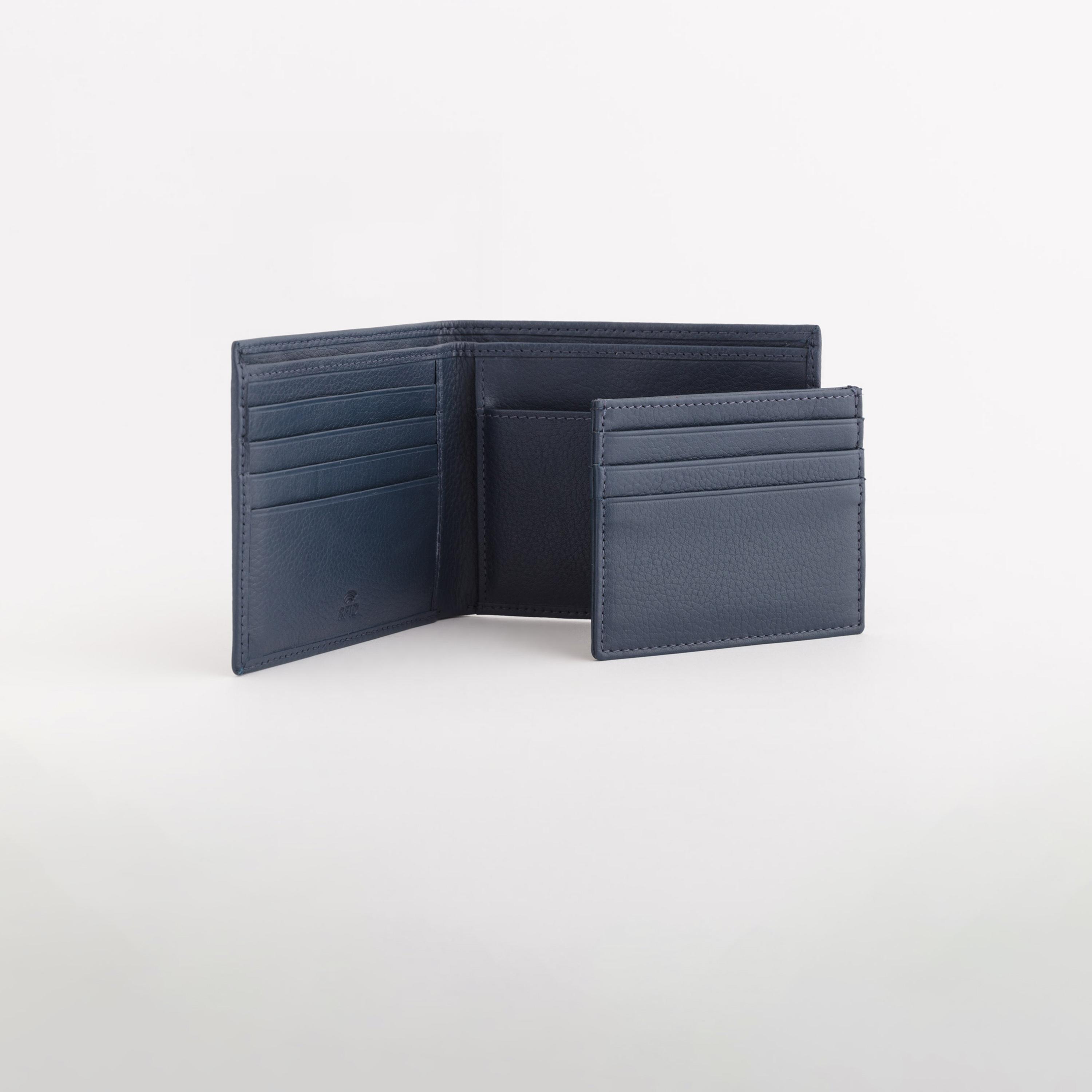 كاربيسا - محفظة مارك منقوشة بإغلاق قابل للطي | 12 × 1 × 9 سم-men-beltsandwallets-wallets-image-3