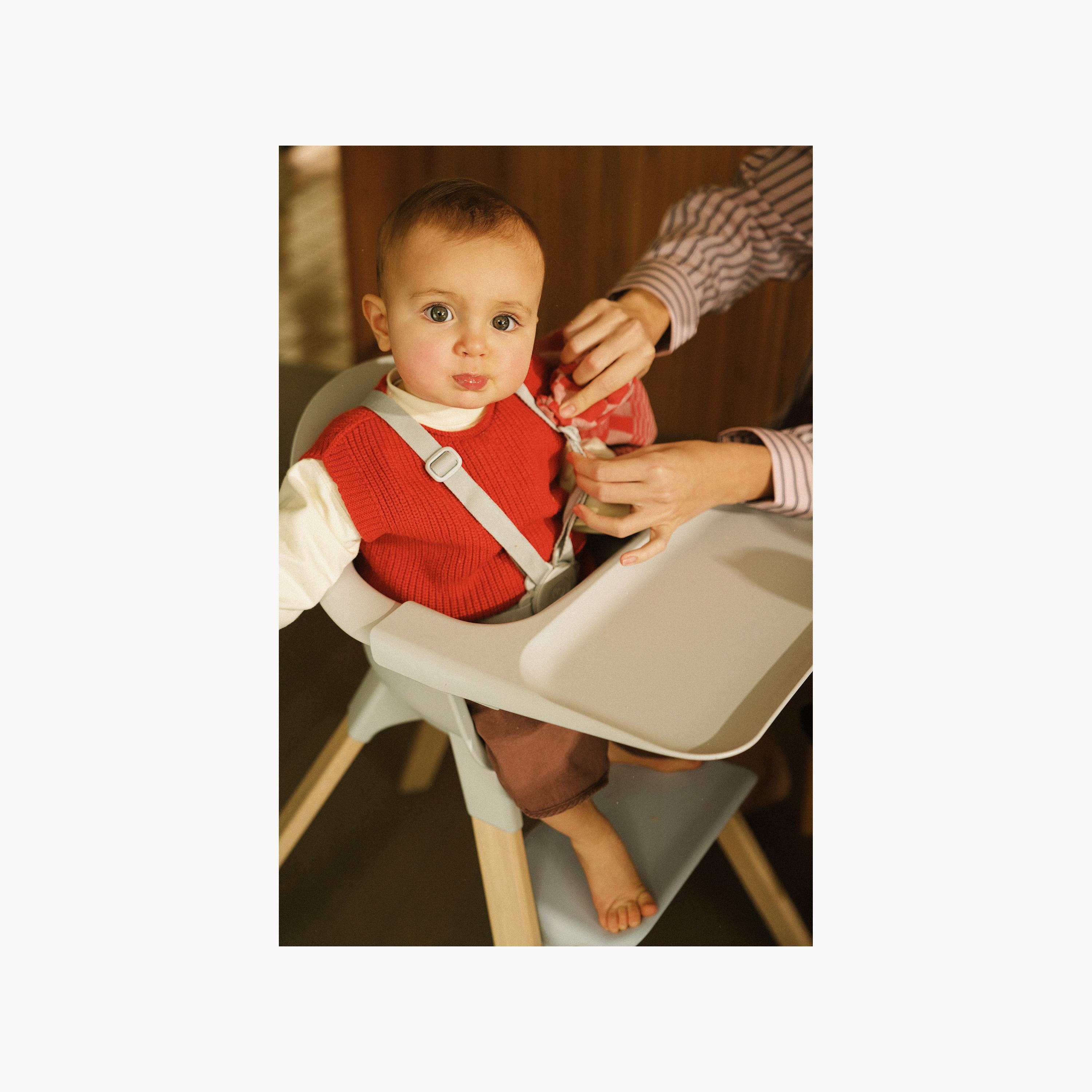 Stokke Clikk Lightweight & Portable Highchair with Tray-baby-feeding-highchairsandboosters-image-3