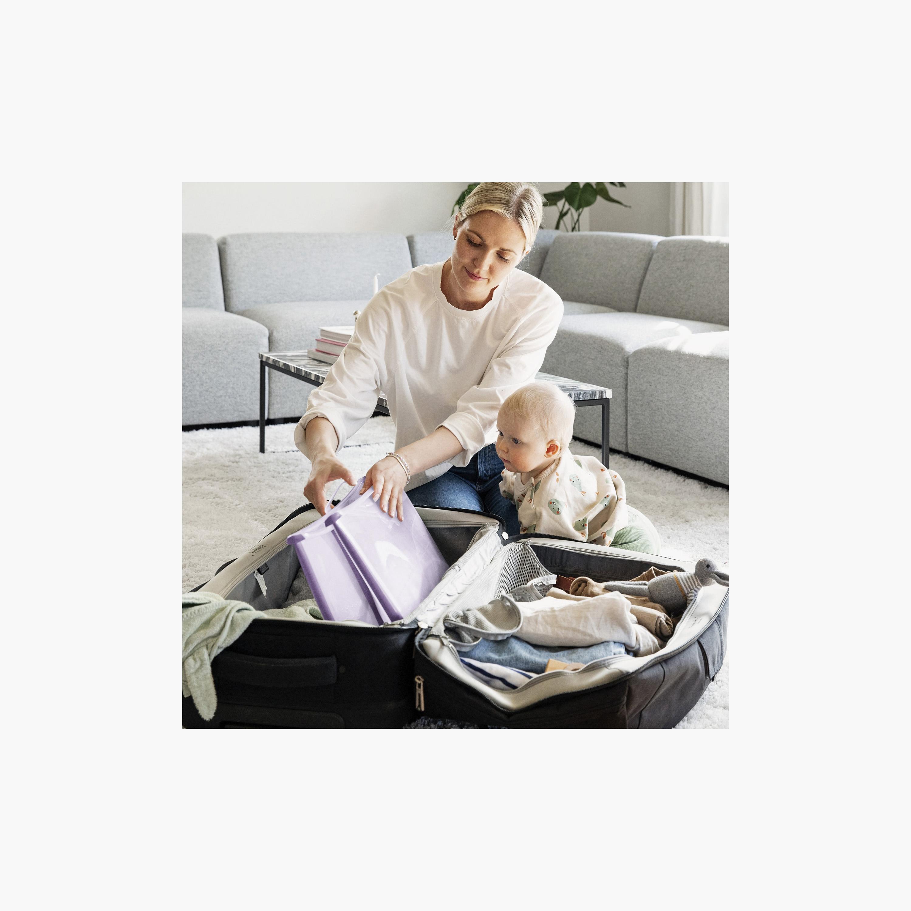 Stokke Flexi Bath Foldable Bathtub with Heat Sensitive Drain Plug-baby-bathandcare-bathtubs-image-3