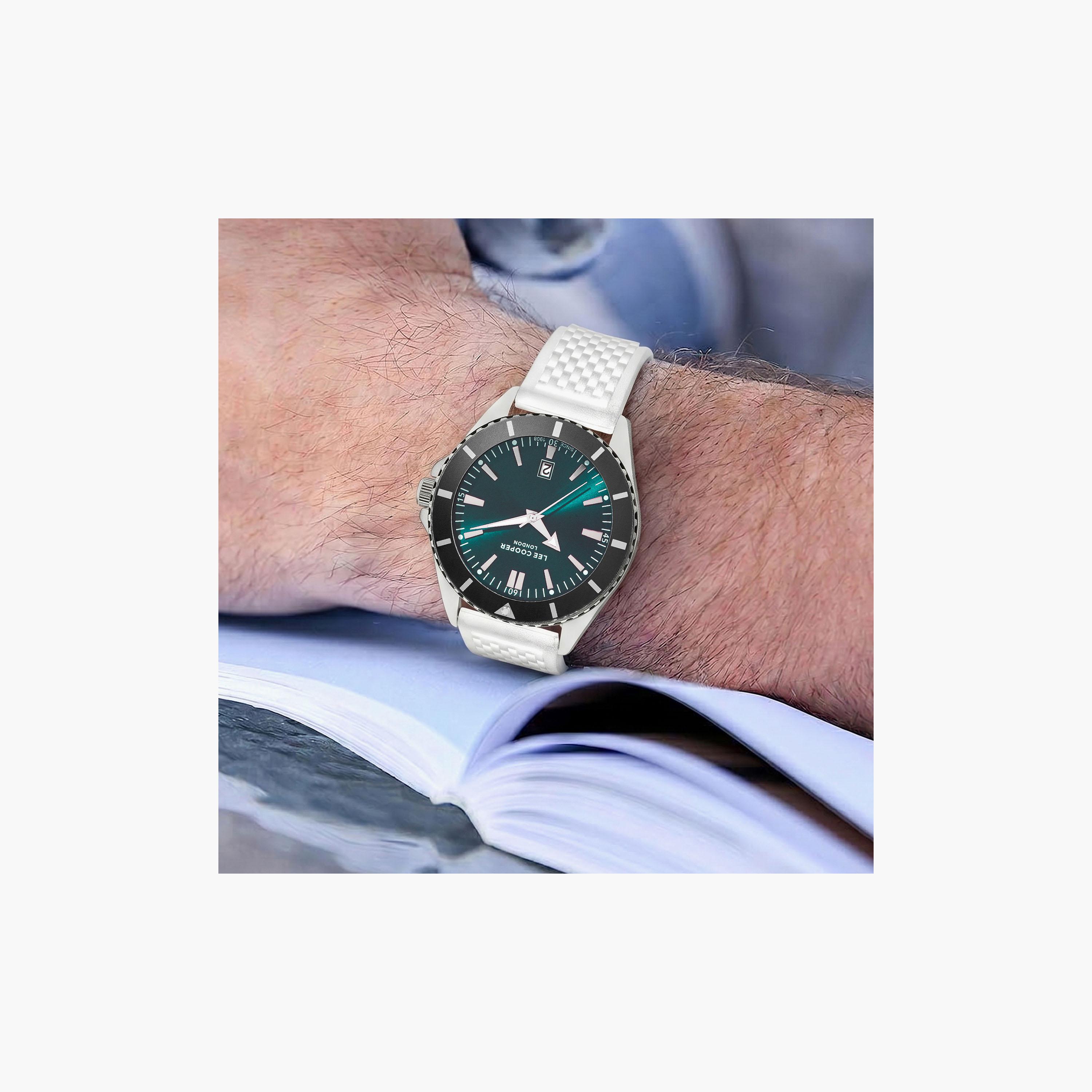 Lee Cooper Men's 45 MM Analog White Dial Silicone Strap | LC07361-393-men-watchesandjewellery-watches-image-5