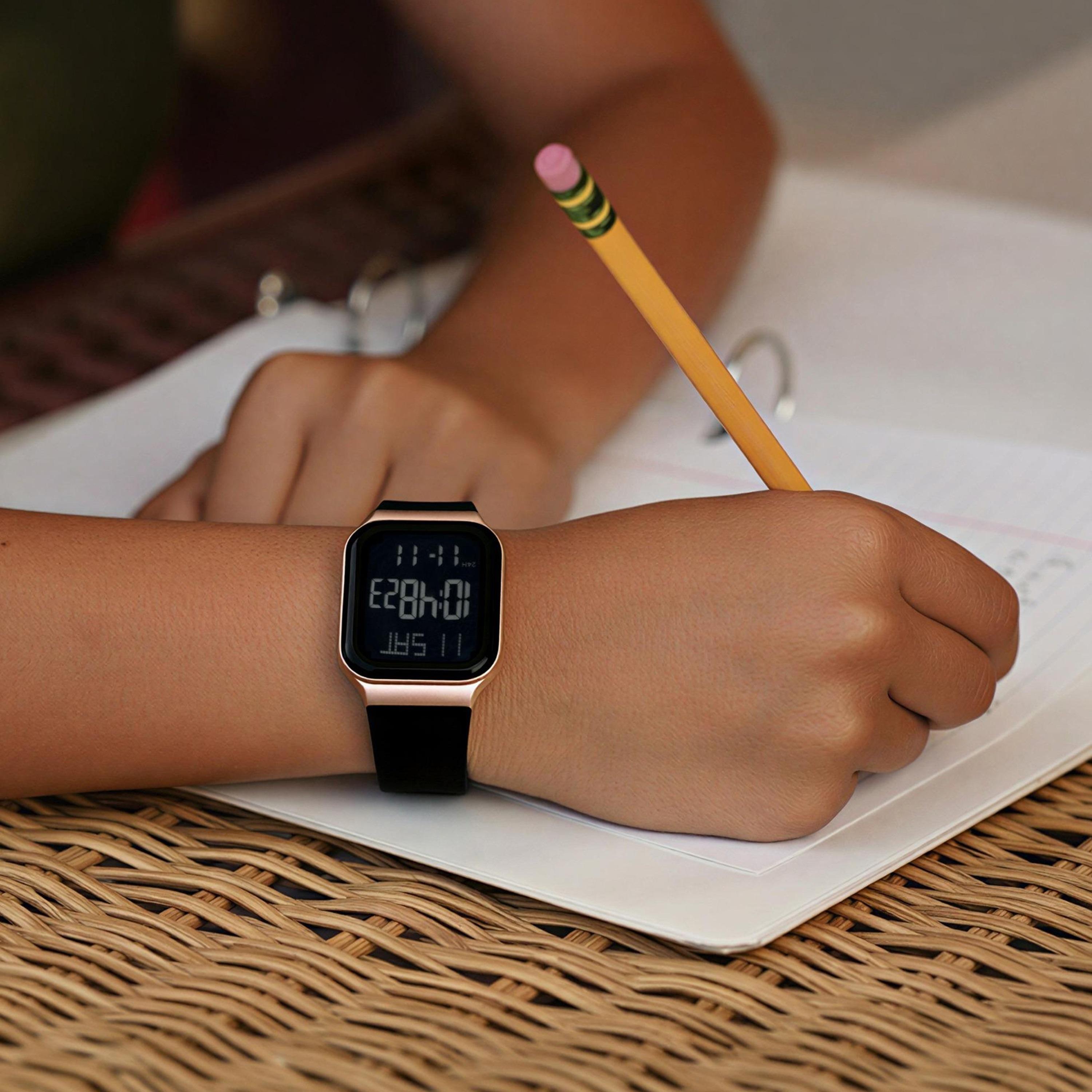 ساعة ذكية للأطفال من كوريو، مقاس 33 مم، بسوار أسود - CU-2339LH-3-girls-accessories-watches-image-6