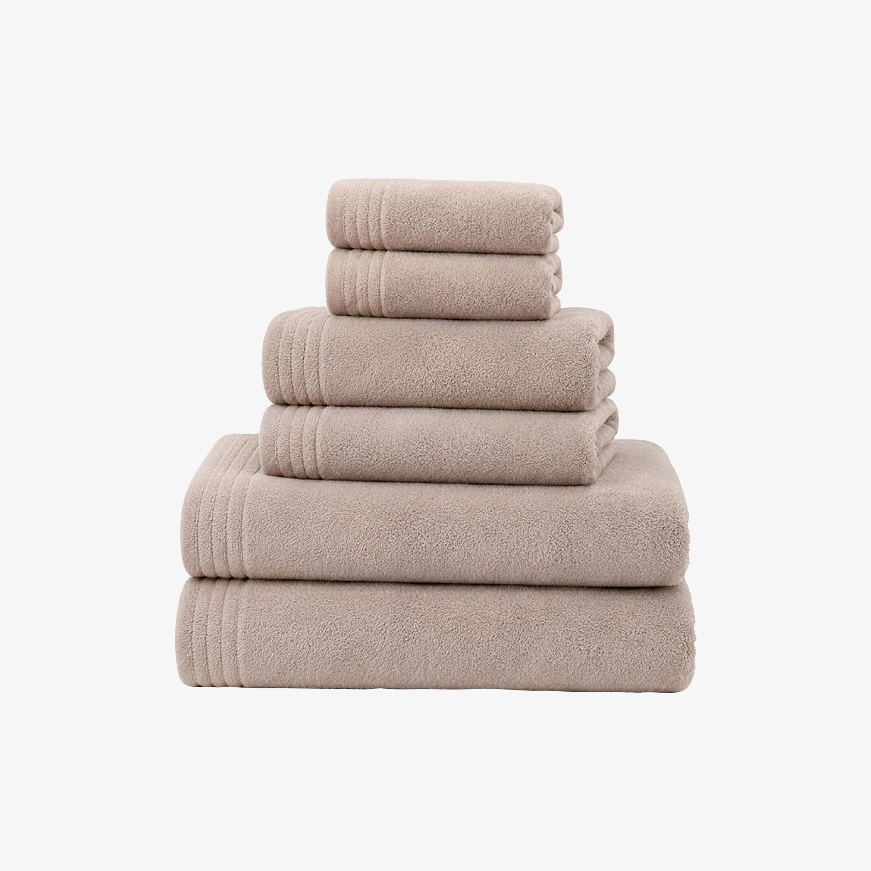 طقم مناشف ناعمة سادة من مجموعة مايكروفايبر كومفورت (فائقة الامتصاص) من دونيتيلا-household-bathandlaundry-bathlinen-towels-image-1