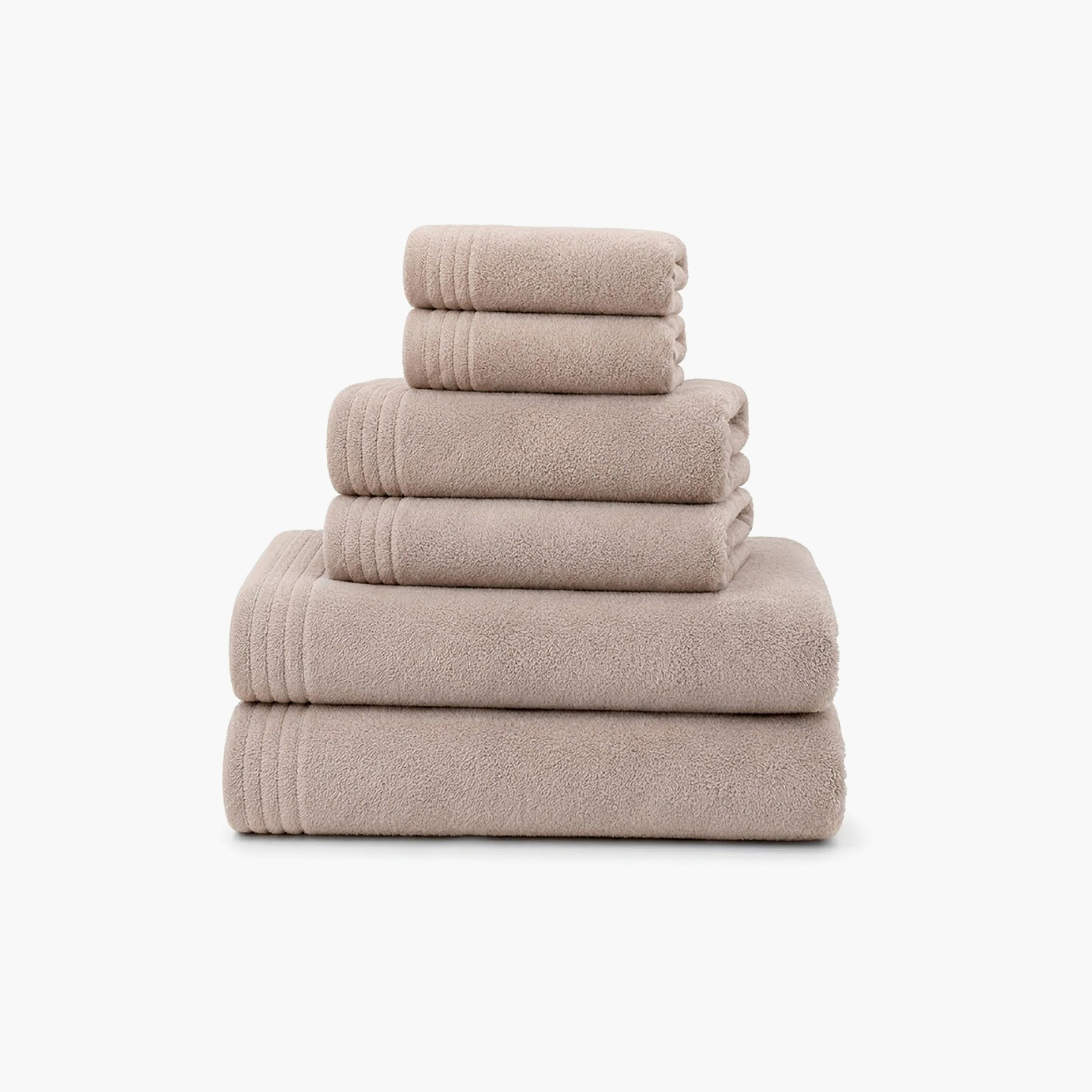 طقم مناشف ناعمة سادة من مجموعة مايكروفايبر كومفورت (فائقة الامتصاص) من دونيتيلا-household-bathandlaundry-bathlinen-towels-image-2