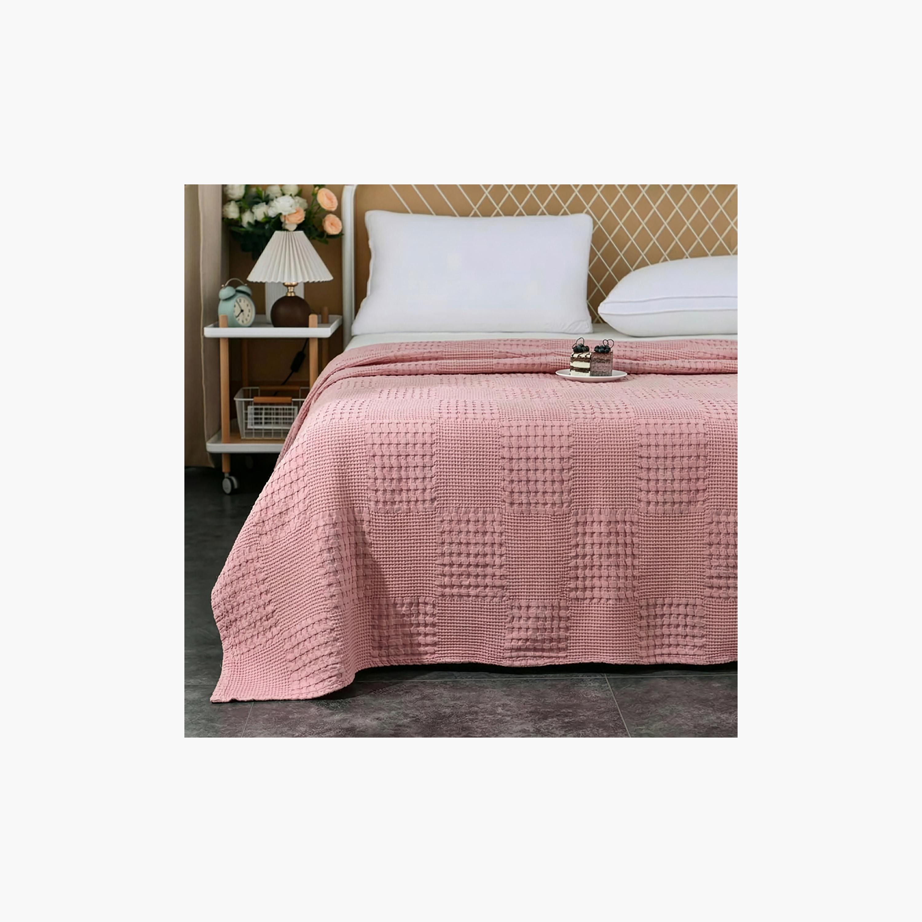 Donetella Waffle Hypoallergenic Breathable Blanket - 140X200 Cm-household-cushionsandthrows-throwsandblankets-blankets-image-2