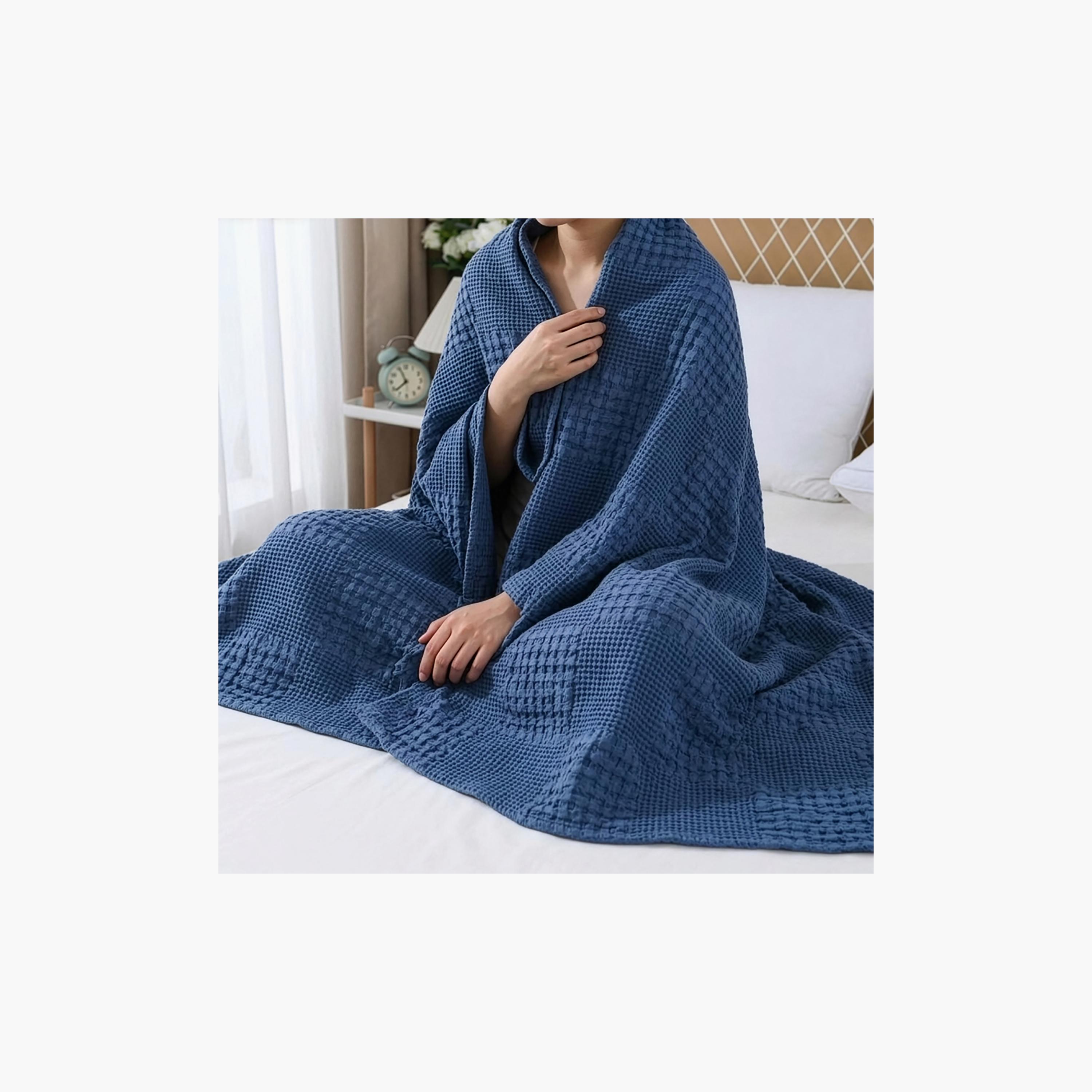 Donetella Waffle Hypoallergenic Breathable Blanket - 140X200 Cm-household-cushionsandthrows-throwsandblankets-blankets-image-6