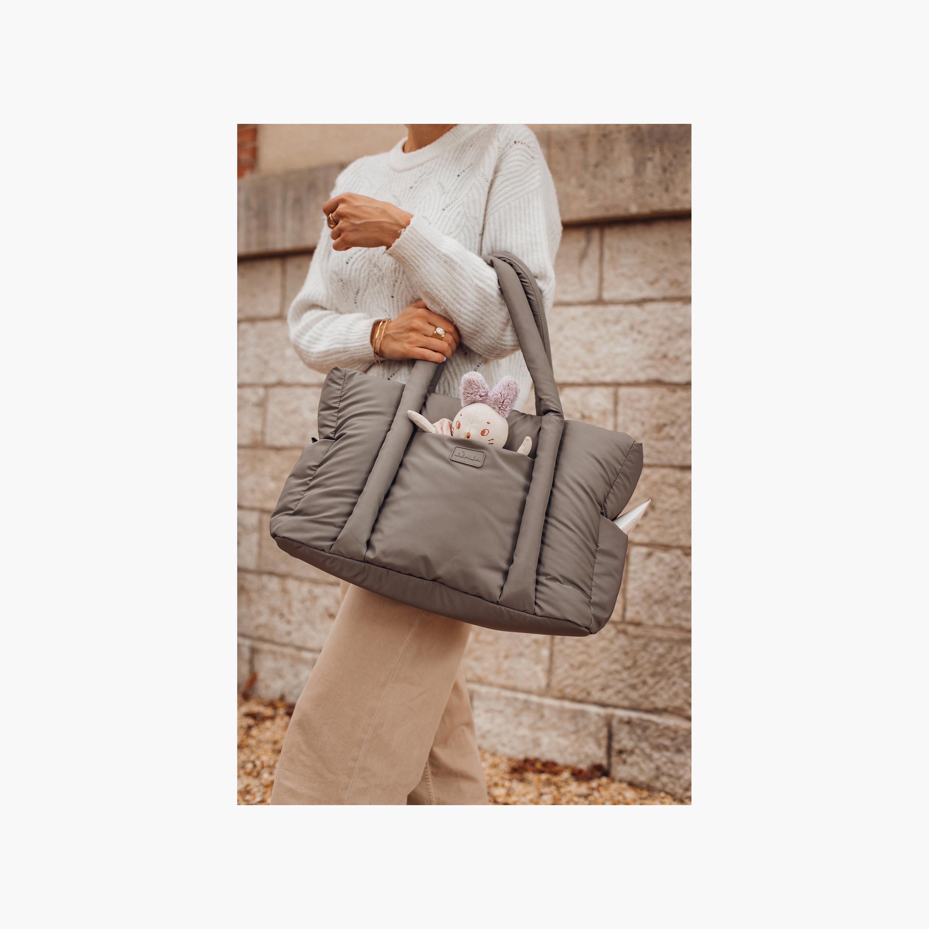 حقيبة حفاضات وتغيير مبطنة للأطفال (بافي باريس) من بيابا-baby-gear-diaperbags-image-3