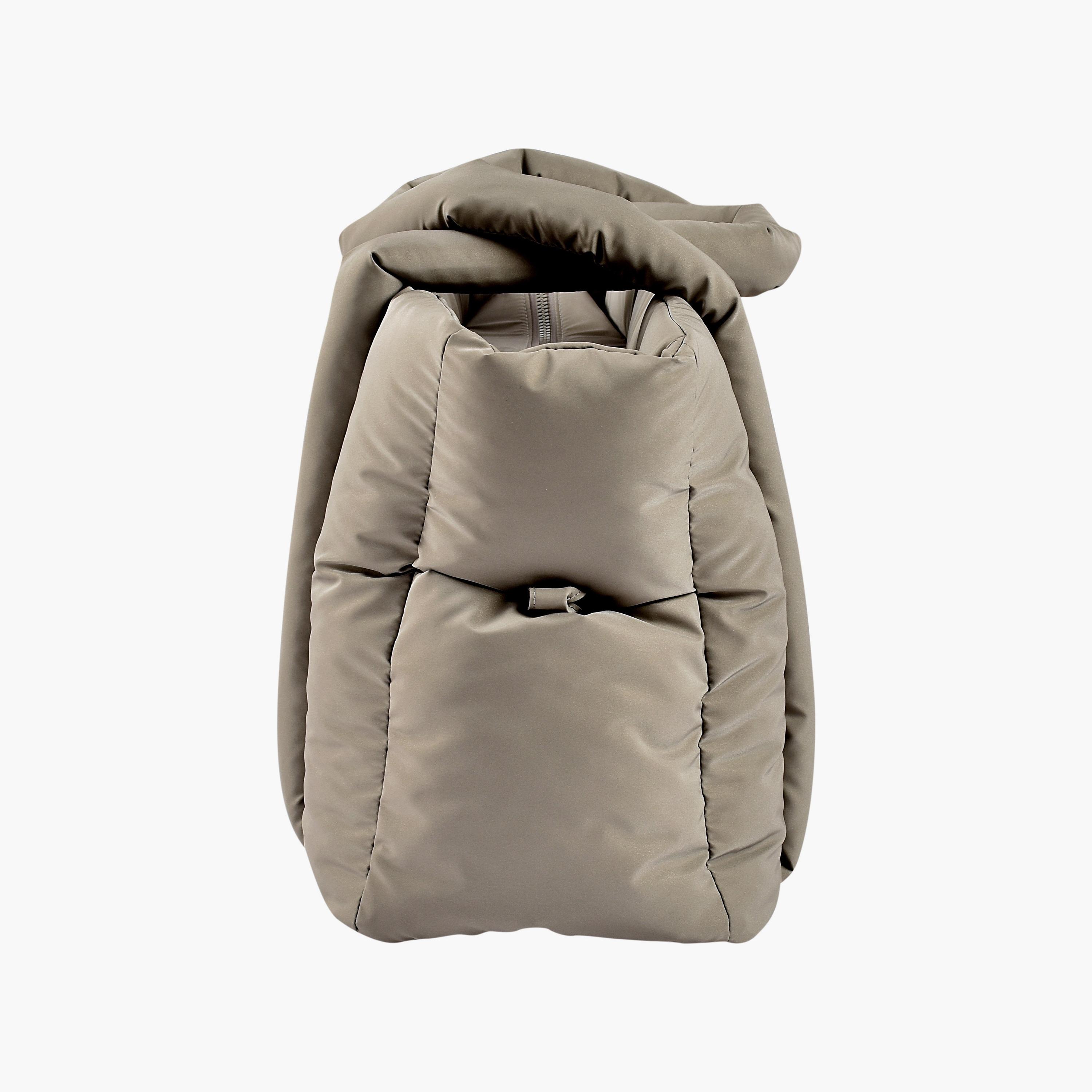 حقيبة حفاضات وتغيير مبطنة للأطفال (بافي باريس) من بيابا-baby-gear-diaperbags-image-9