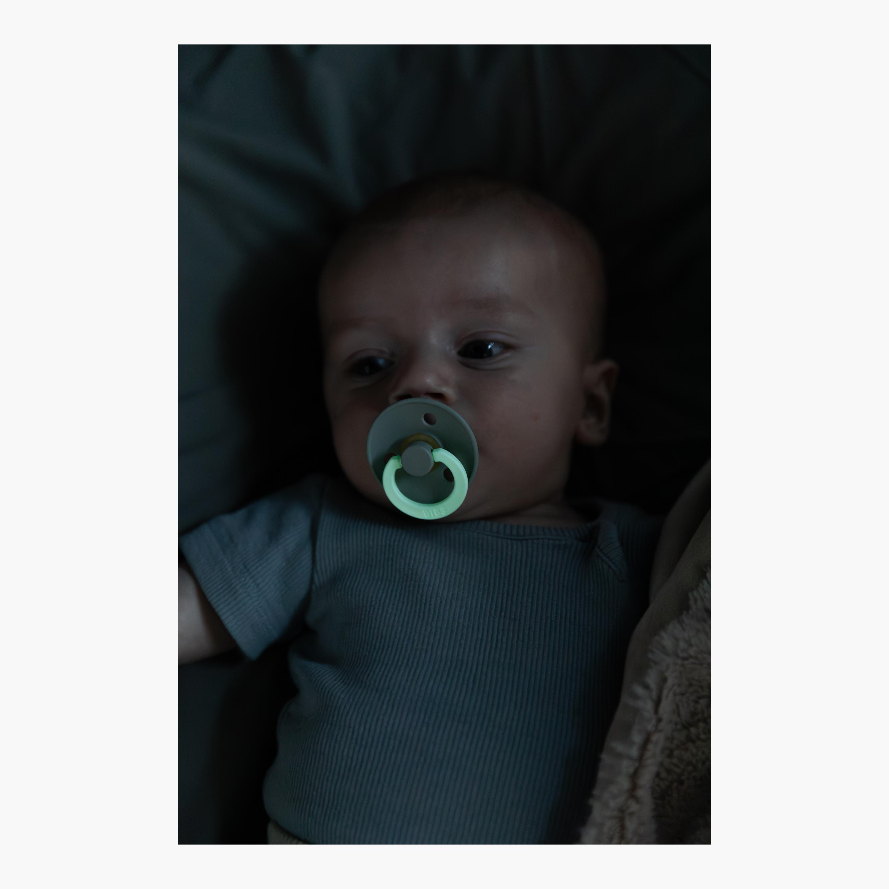 Bibs Colour Latex Glow In Dark Pacifier - Size 2-baby-feeding-pacifiers-image-4