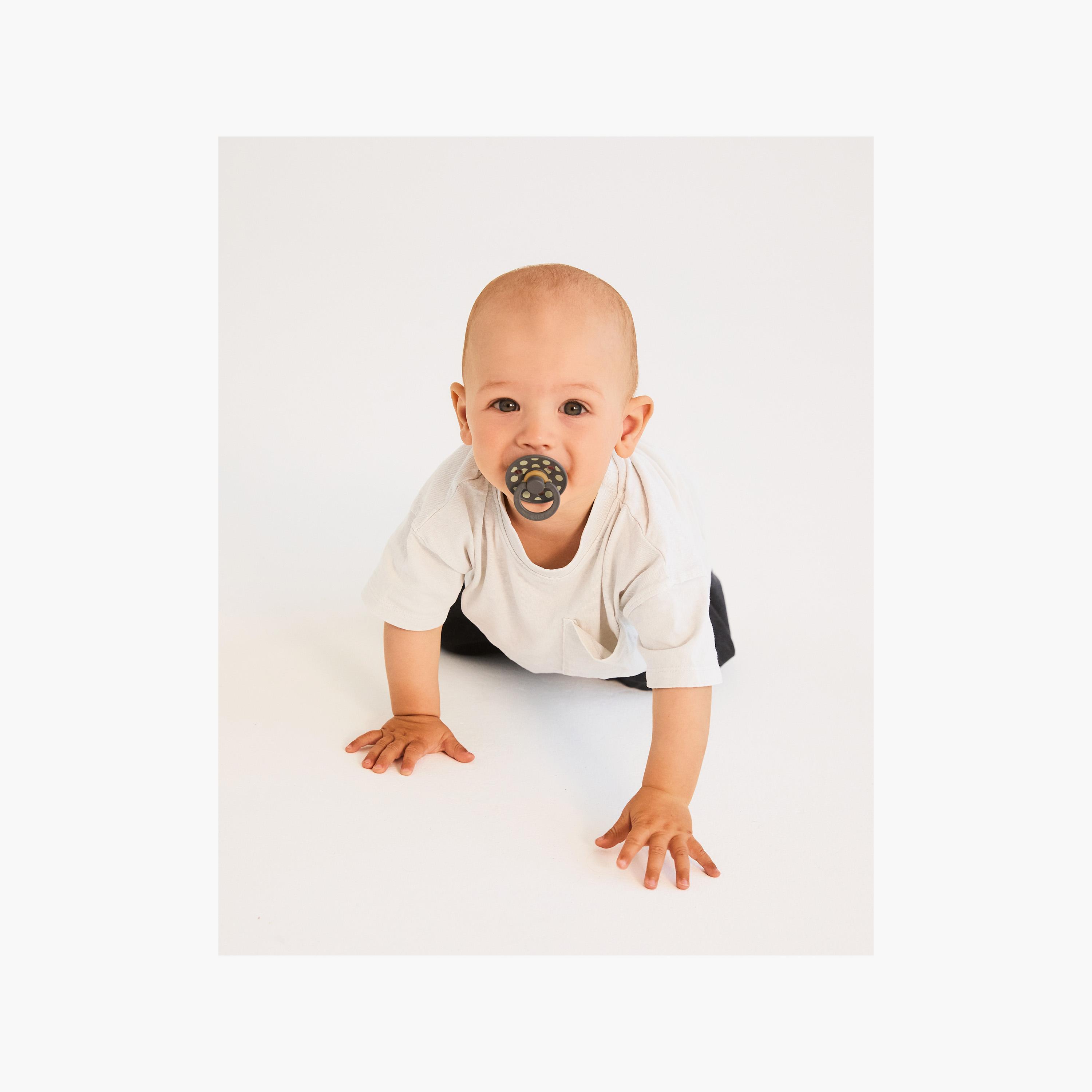 Bibs 2-Piece Studio Colour Polka Latex Pacifier Set - Size 2-baby-feeding-pacifiers-image-9