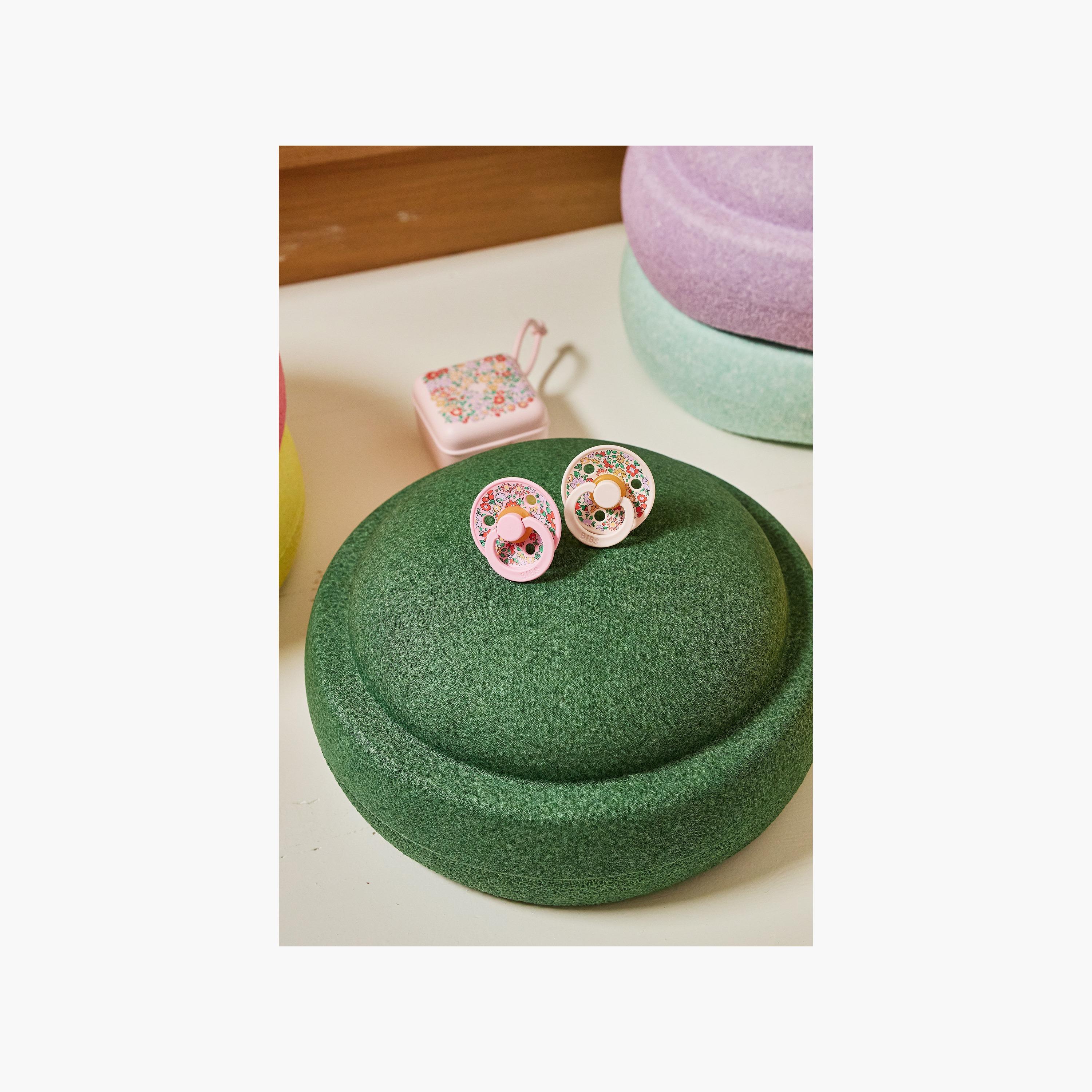 Bibs 2-Piece Liberty Colour Oscar Meadow Latex Pacifier Set - Size 2-baby-feeding-pacifiers-image-10
