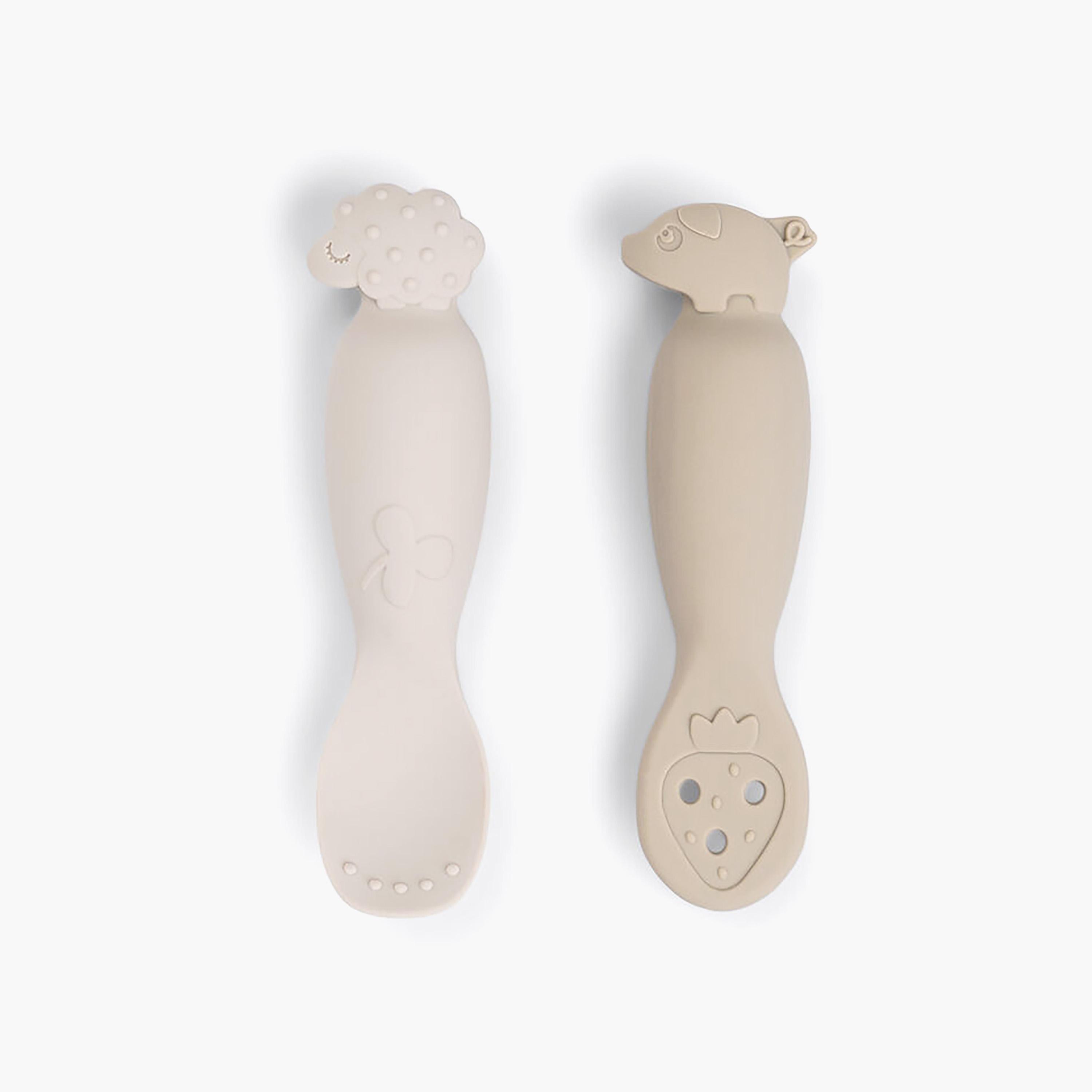 طقم ملاعق تدريب للأطفال بتصميم مخرطة المزرعة لون رملي (قطعتين) من دون باي دير-baby-feeding-mealtimeessentials-image-2